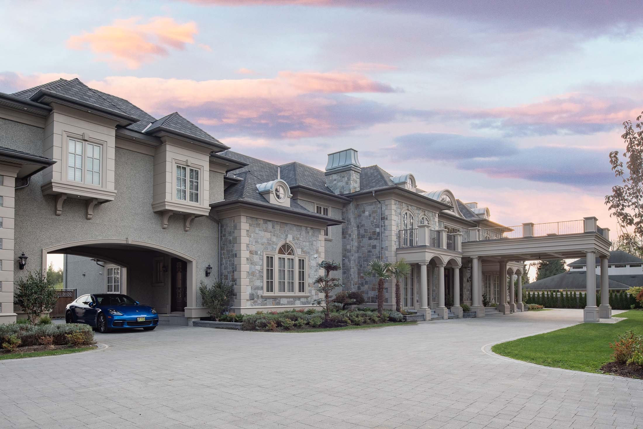 ELITE_PREMIUM_HOMES_10288_GRANVILLE-32.jpg
