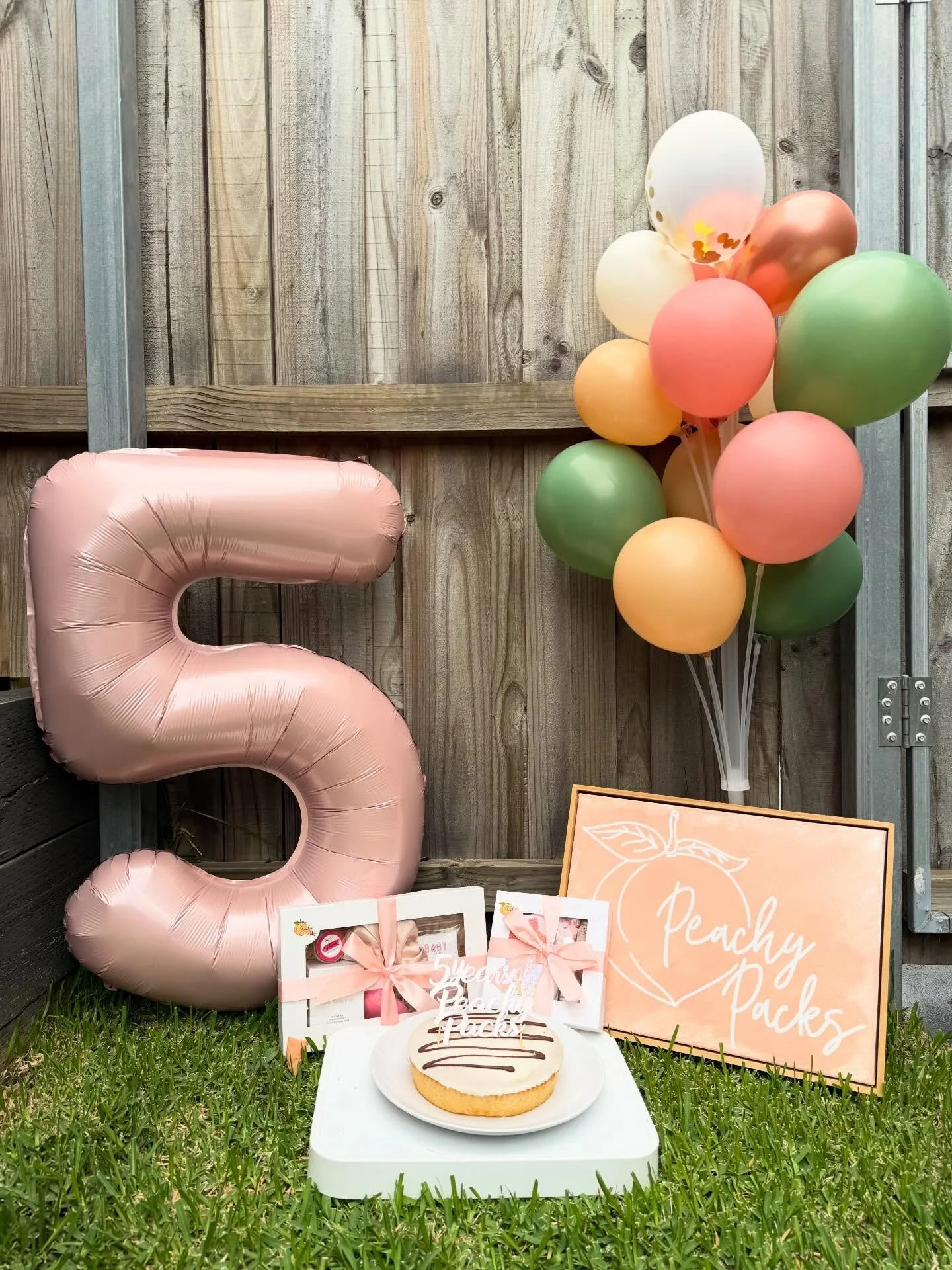 5 Years of Peachy Packs

5 years ago today our first ever pack went up for sale. We are so grateful for all of the support we have received since opening. We wouldn&rsquo;t be here without each and every one of you. 

Being a small business is tough 