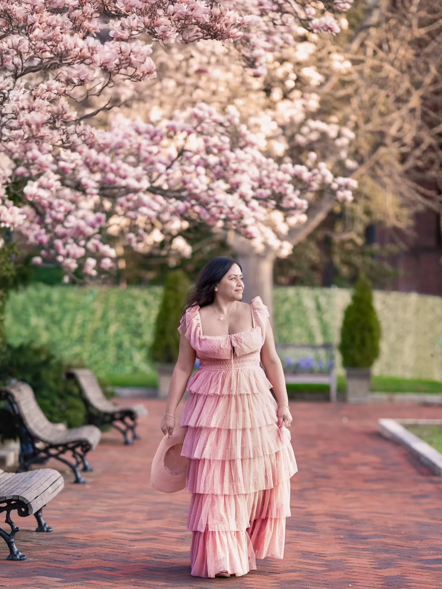 The woman behind the camera (Me) 🌸

I spend most of my time capturing memories for others&hellip;

but today, I allowed myself to be part of the story.

Spring, magnolias, and a reminder of why I fell in love with photography 🤍

Special thanks to A