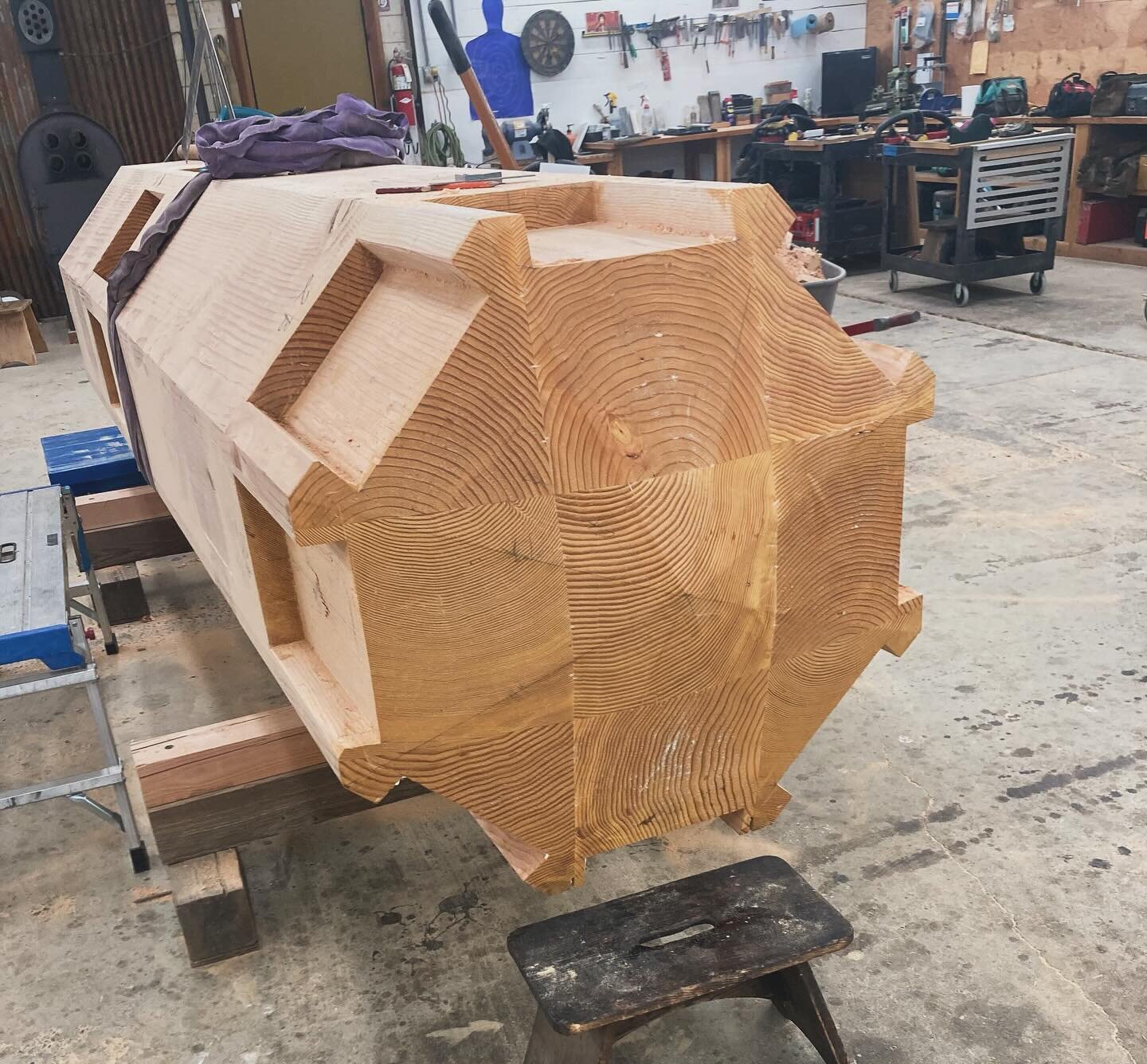木 A few progress shots and our joinery layout tool &ldquo;Bigger Al&rdquo; Chops had fabricated.
&zwnj;
#craftistheremedy
#timberframe
#craftsmanship
#sandpointidaho
#shelter
#idaho