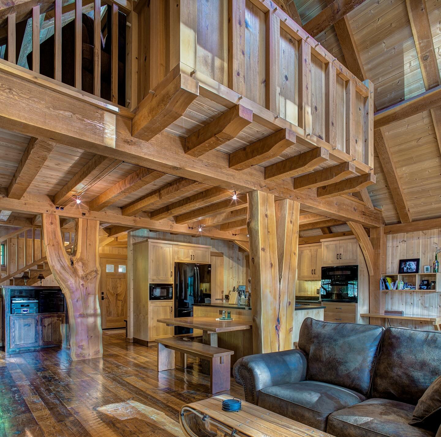木 A jettied balcony, for when you feel a soliloquy coming on.
&zwnj;
Photography @mdvphoto_architecture 
&zwnj;
#wabisabi
#masterbuilder
#craftistheremedy
#organicmedievalrevival
#timberframe
#craftsmanship
#conservation
#sandpointidaho
&zwnj;