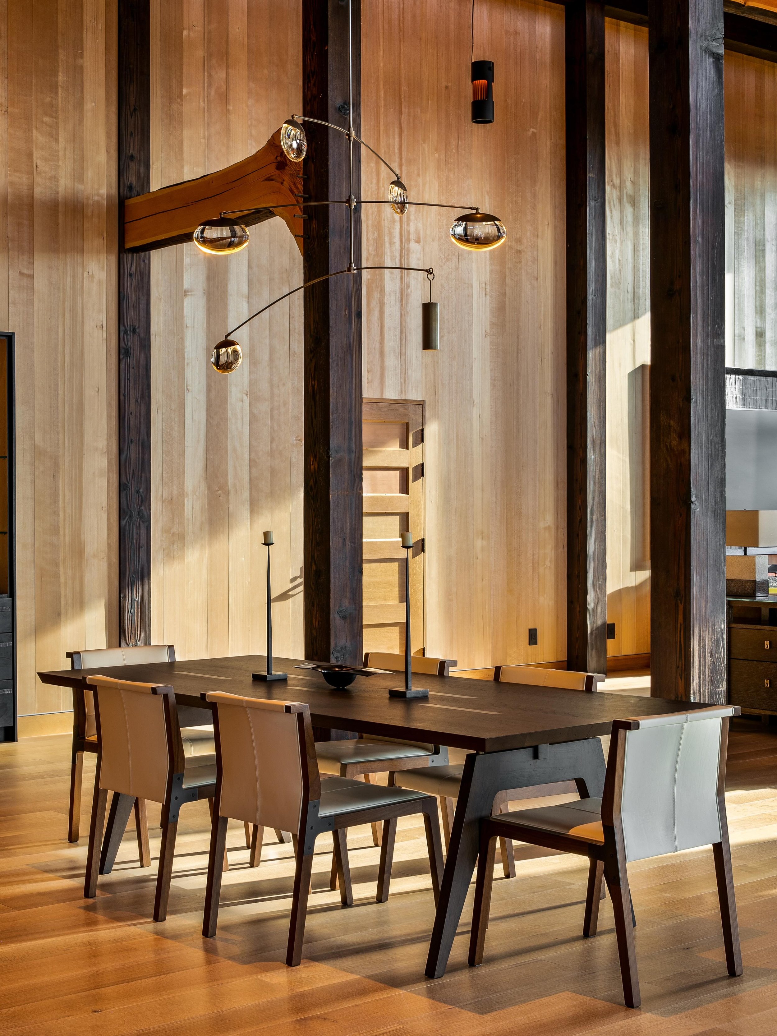 Nourishment 
⠀⠀⠀⠀⠀
Photography @mdvphoto_architecture ⠀⠀⠀⠀
Design-Build @collinbeggstimberframing⠀⠀⠀⠀
⠀⠀⠀⠀
Interior Design Gwen Connor @wisemanandgale ⠀⠀⠀⠀
⠀
Lighting Design Jen Gong @creativedesignsinlighting ⠀⠀⠀⠀
⠀⠀⠀⠀
#americanwabisabi⠀⠀⠀
#timberfr