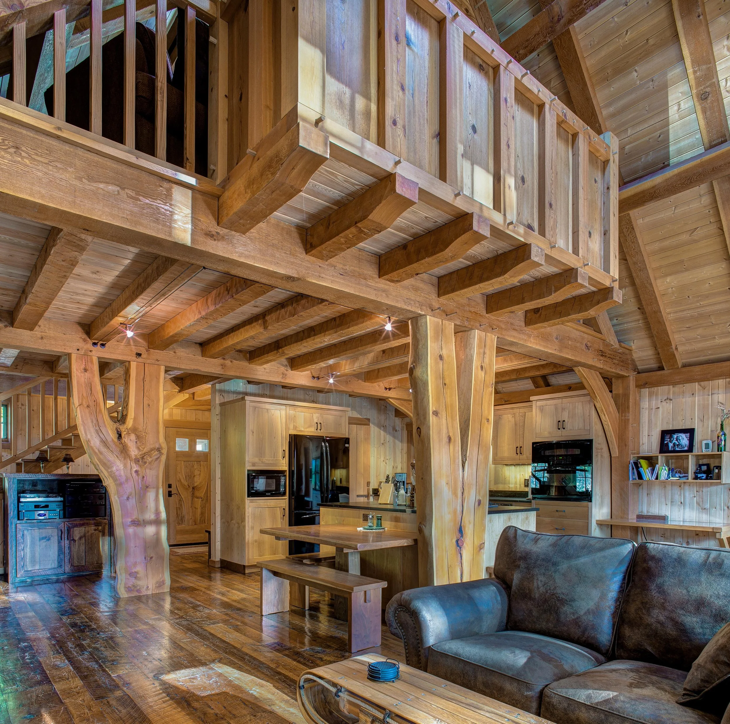 Forest connections. ⠀
⠀
Photography @mdvphoto_architecture⠀
⠀
Design-Build @collinbeggstimberframing⠀
⠀
Engineering @firetowerengineeredtimber⠀
⠀
#americanwabisabi #timberframe #craftistheremedy