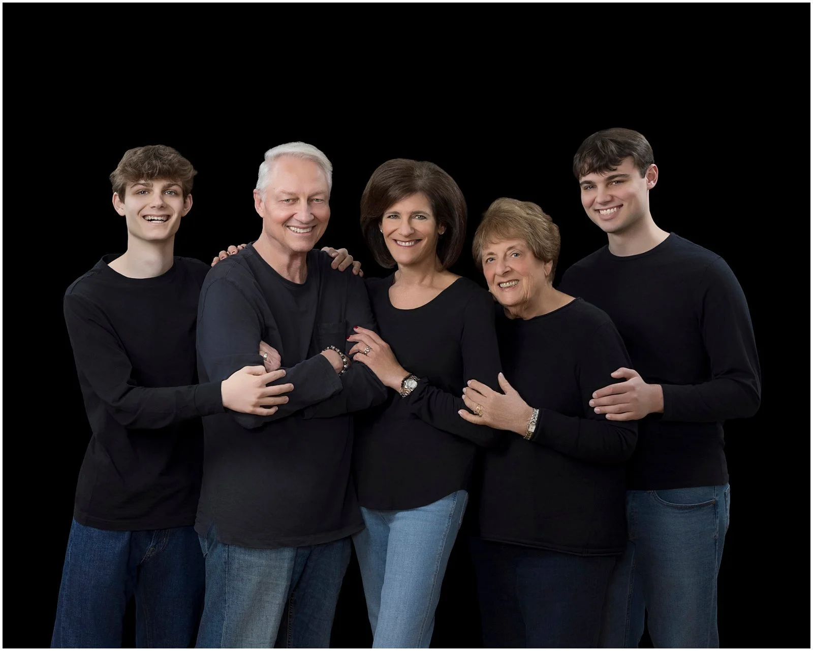 A Timeless Family Portrait Session at Hayes &amp; Fisk