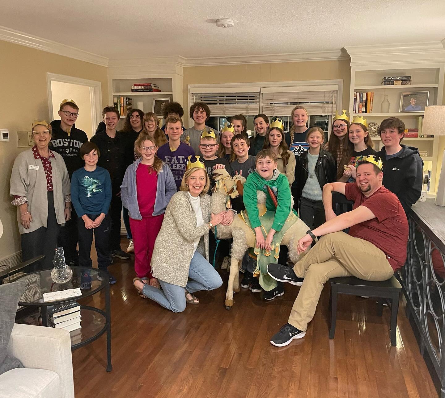 Clyde and the Gang had tons of fun at the Epiphany Party at the Parsonage!  Thanks to Pastor Willis for opening up her home to us!