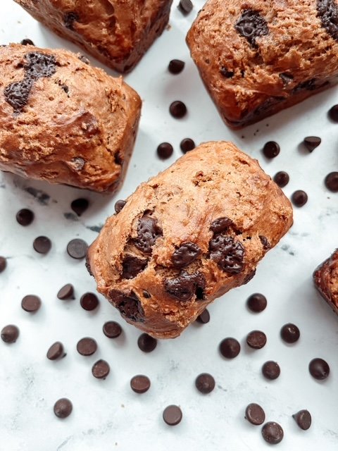 mini chocolate chip banana bread loafs