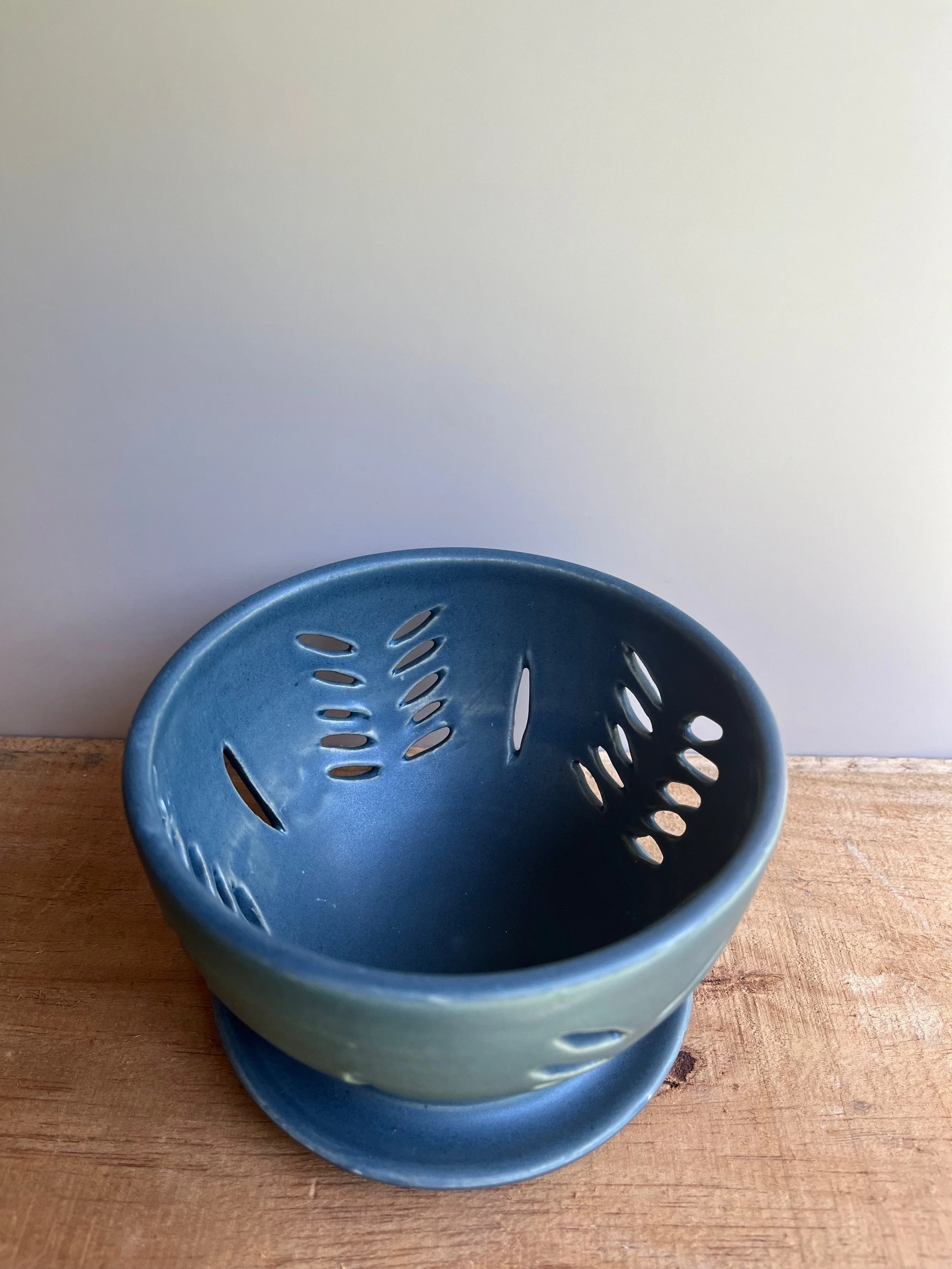 leaf pattern grey.jpeg