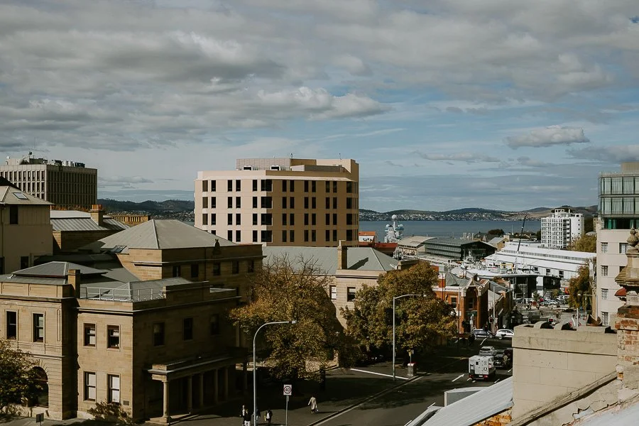 Hadleys_Orient_Hotel_Venue_Tasmania_Hobart__Wedding_Bride_Groom_Ulla_Nordwood_Photography-002.jpg