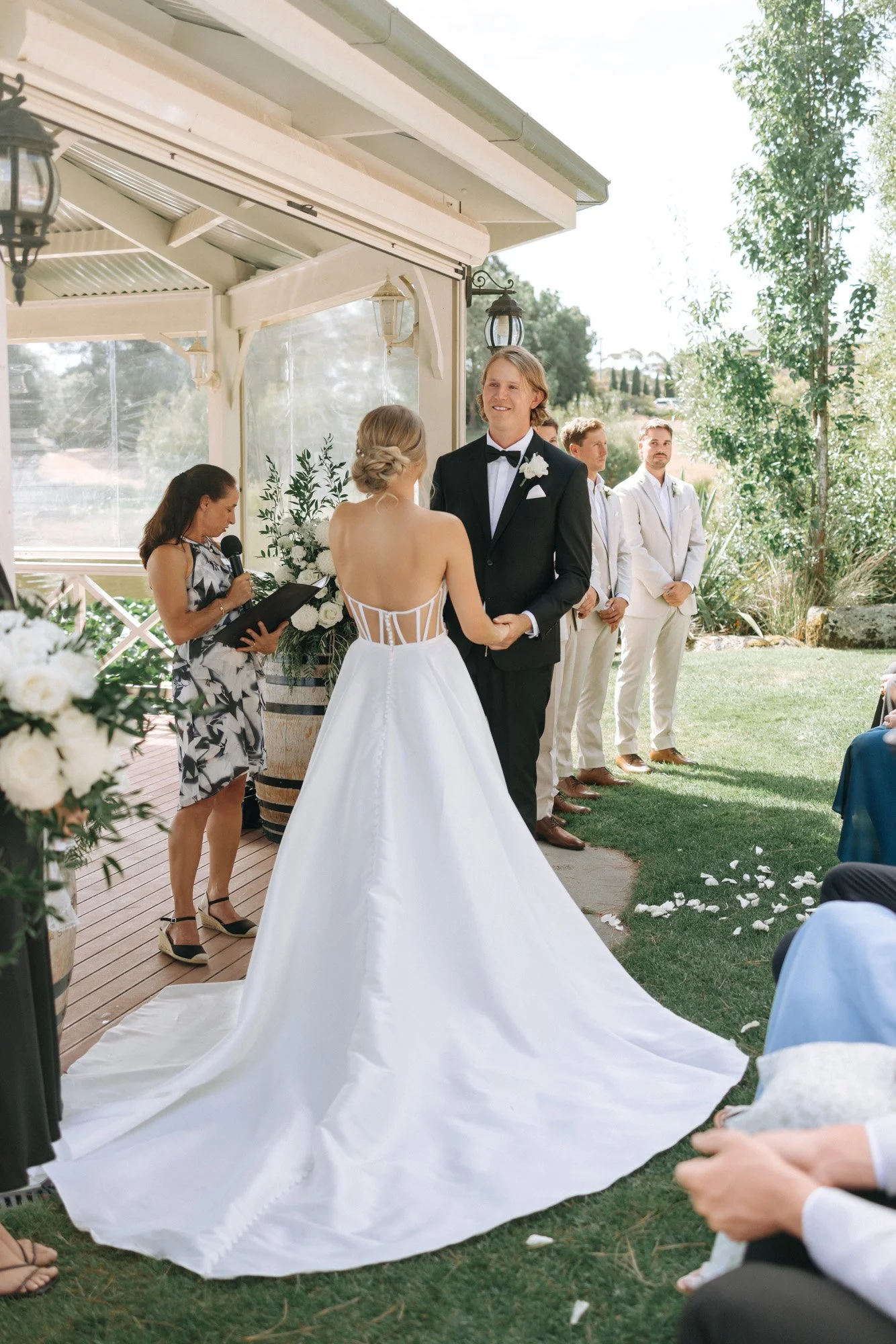 K&L Wedding Day SP web by Ulla Nordwood-0075.jpg