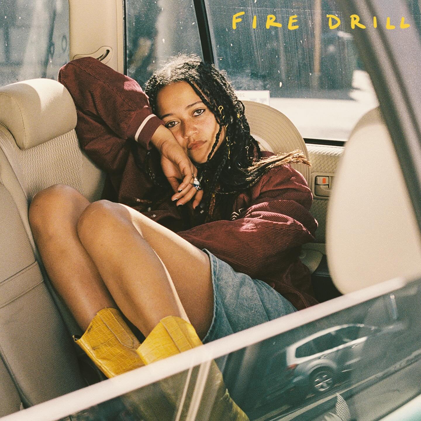 “Fire Drill” by @khatumu is out now on @brightantennarecords โค๏ธ๐๐งฏ๐ฅ๐ brb gonna be singing this and having it stuck in my head allll day โบ๏ธ co-produced by @ehrenebbage !!