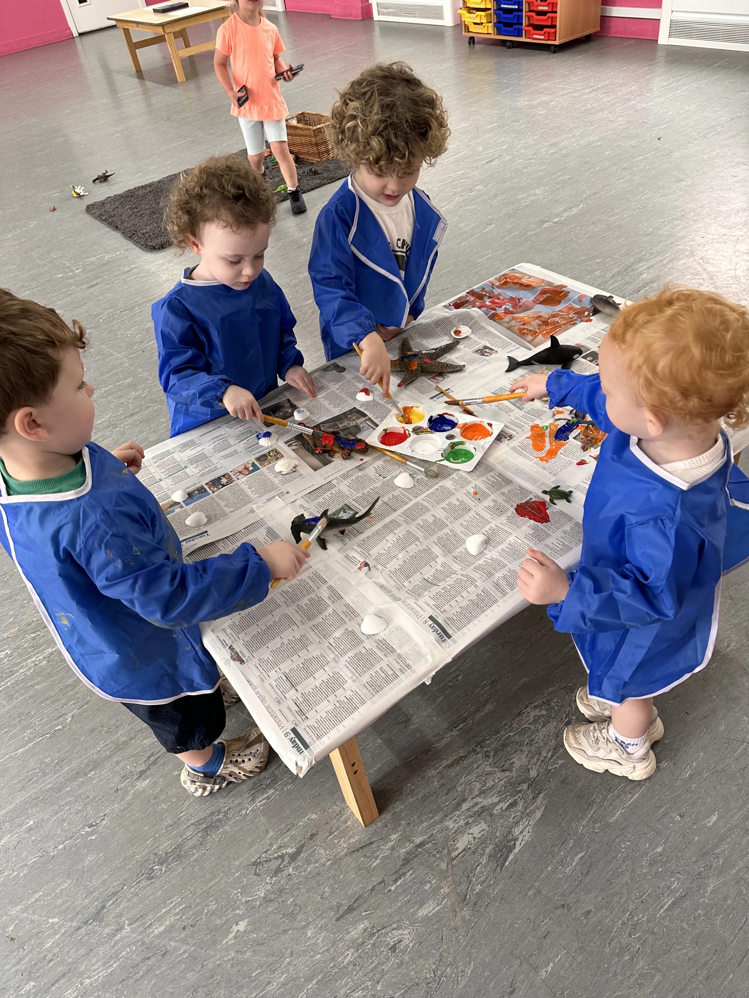 Painting Fish &amp; Digging Stones! 🐠 🐟 🪨 