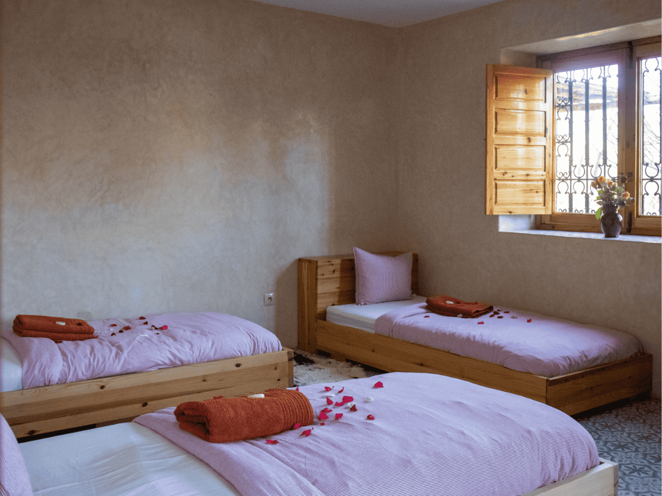 moroccan hotel triple room