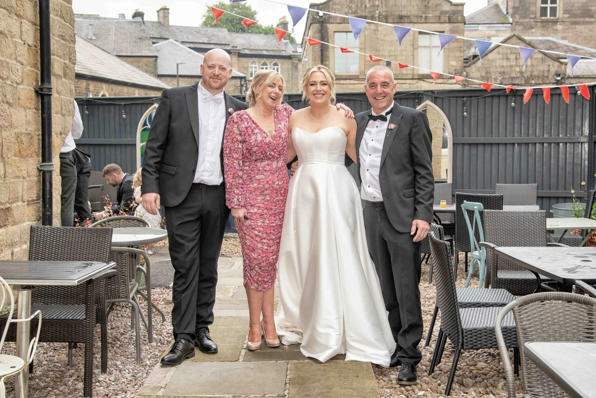 Coral & Matt (47 of 78).jpg