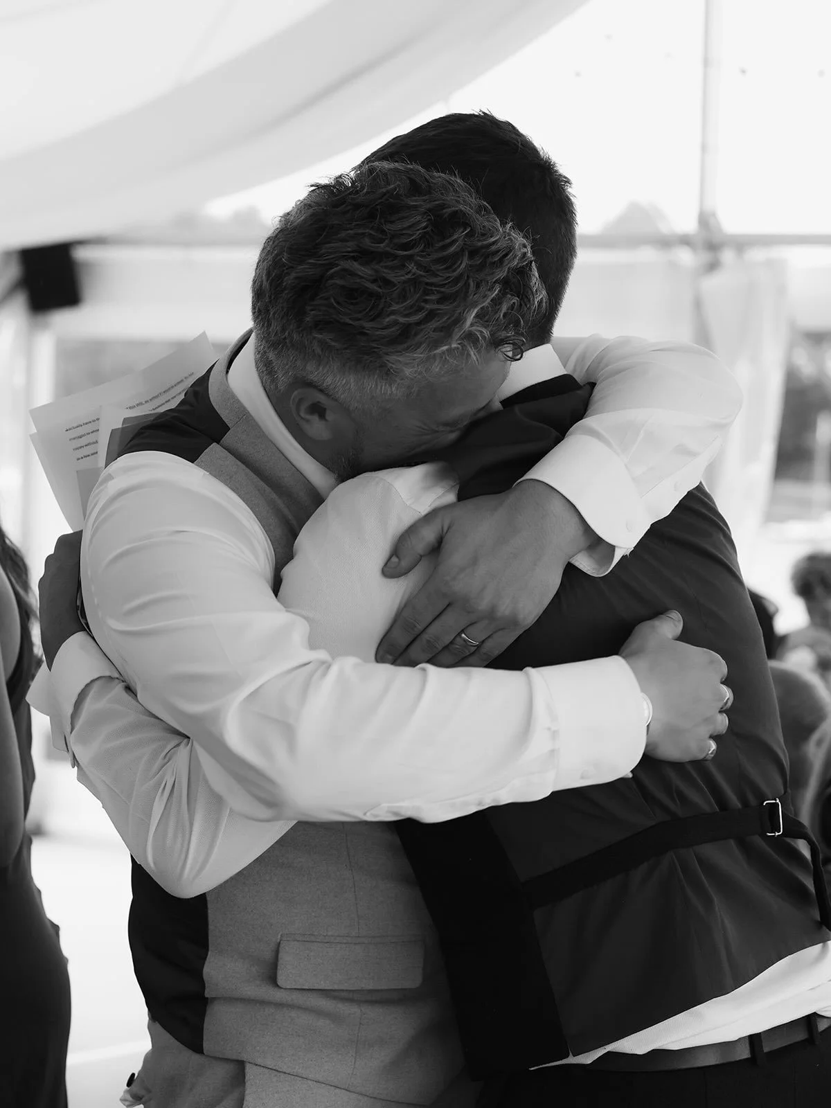 Want to know what it&rsquo;s like having me as your wedding photographer? 🥳📸

⚡️Think bags of energy! 
⚡️Puts you at ease if you&rsquo;re feeling camera shy
⚡️Tells your story through the little details and beyond 
⚡️Silly is 99% of my personality 