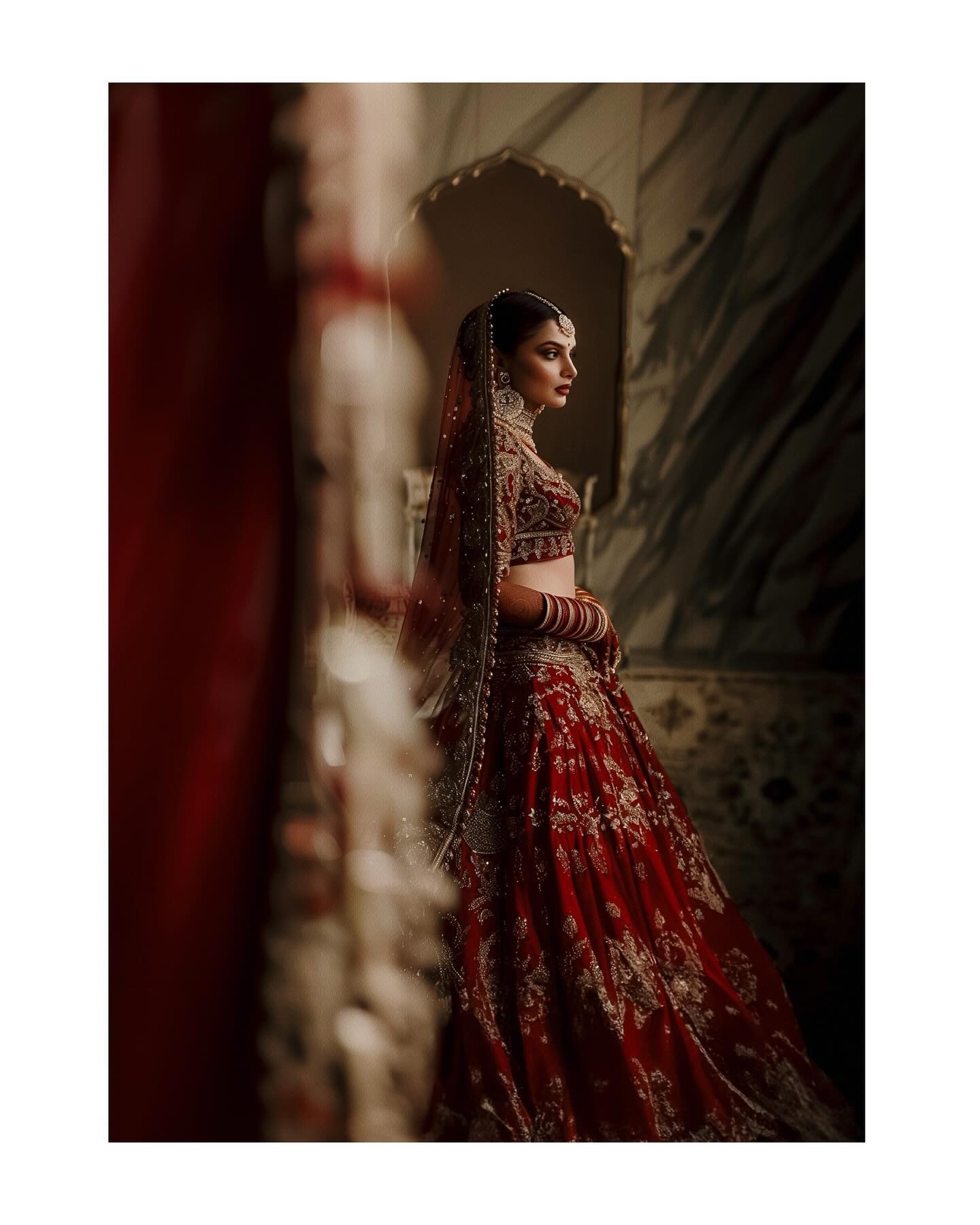//Currently// I&rsquo;ve photographed so many desi weddings and my heart still skips a beat when I see my brides like Alina all glammed up for their big days. 🥹😍 This wedding was nothing short of magical and I can&rsquo;t wait to share more!! 🌹

&