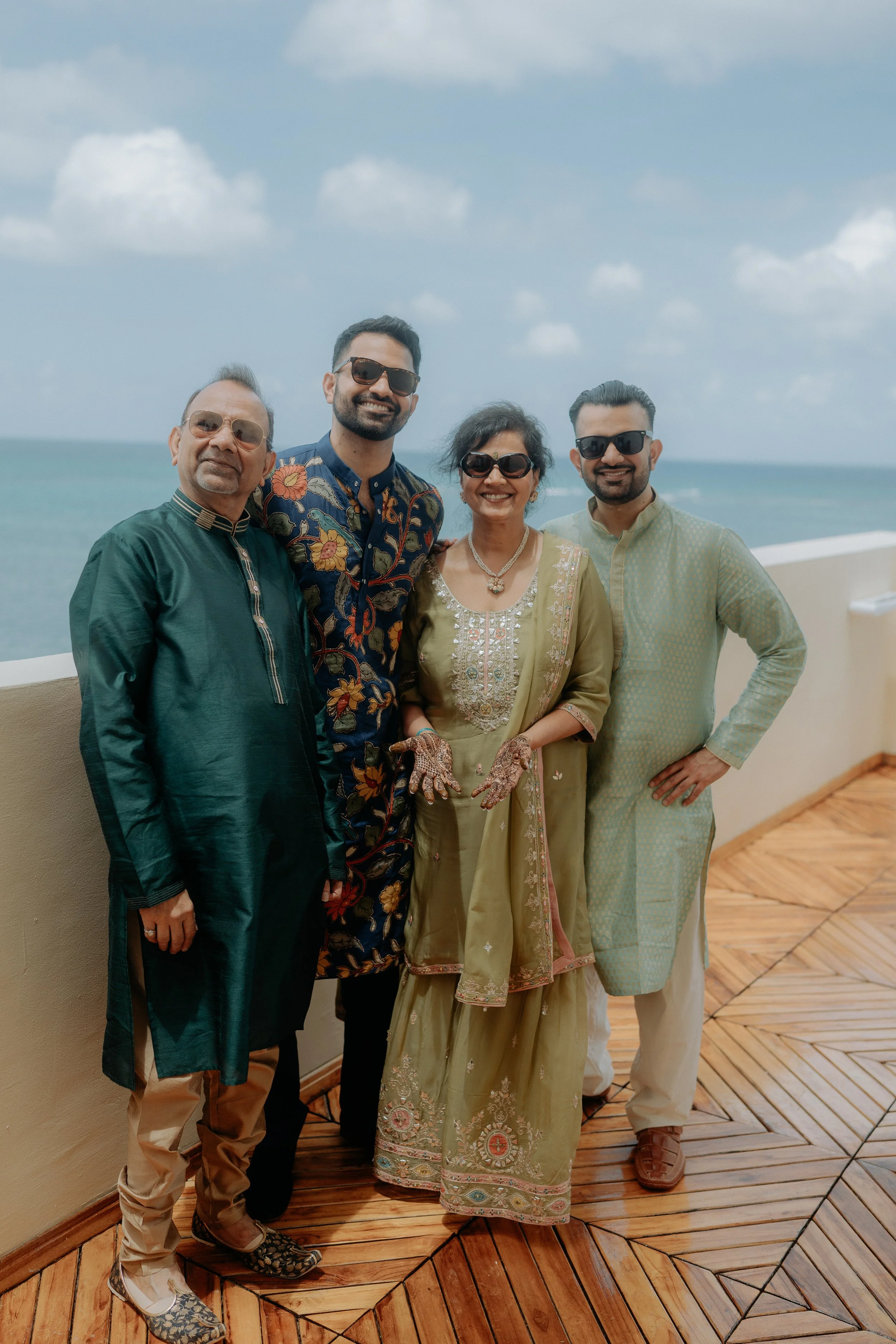 S+N_Sneak Peeks_012.jpg