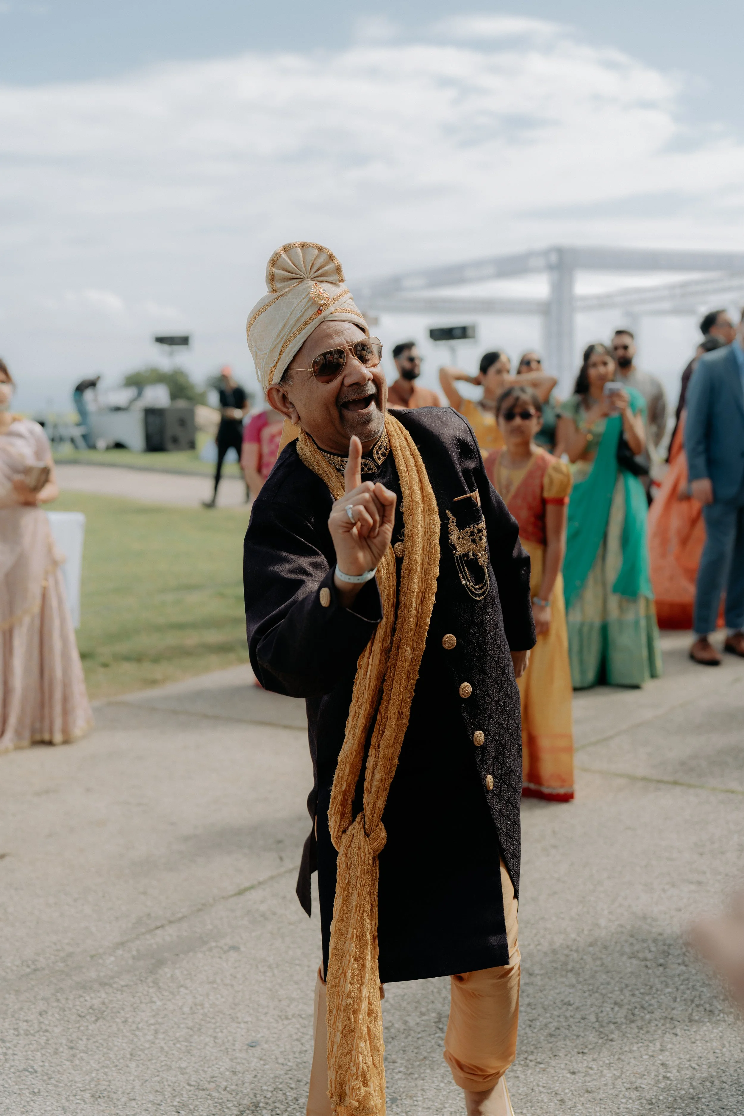 S+N_Sneak Peeks_200.jpg