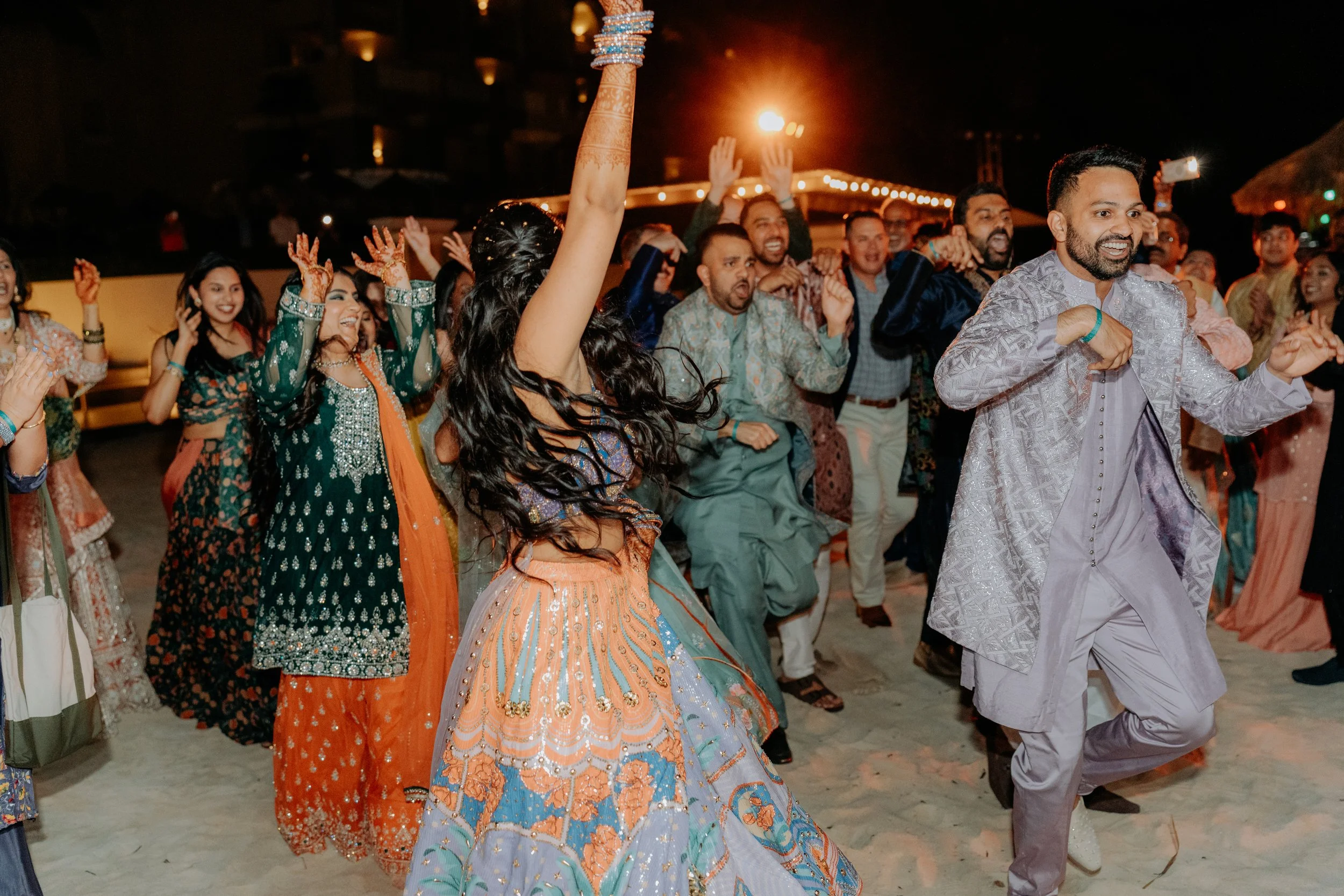 S+N_Sneak Peeks_068.jpg