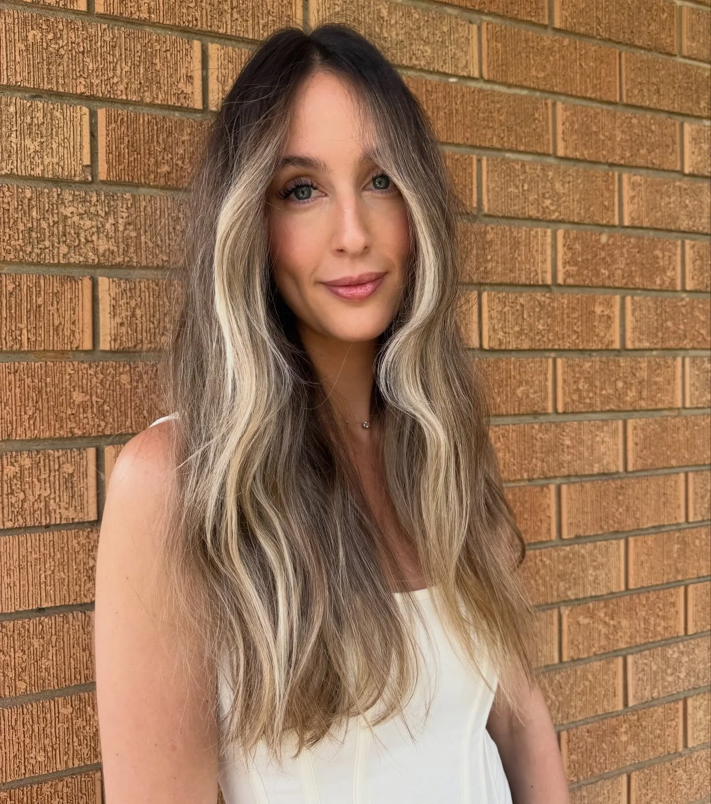 When a friend&rsquo;s in town and wants her hair doing, you just drop everything and make it work. The reality is, every head matters when you&rsquo;re in a new country and building clients 💇🏼&zwj;♀️

Doing hair at home really isn&rsquo;t my thing,