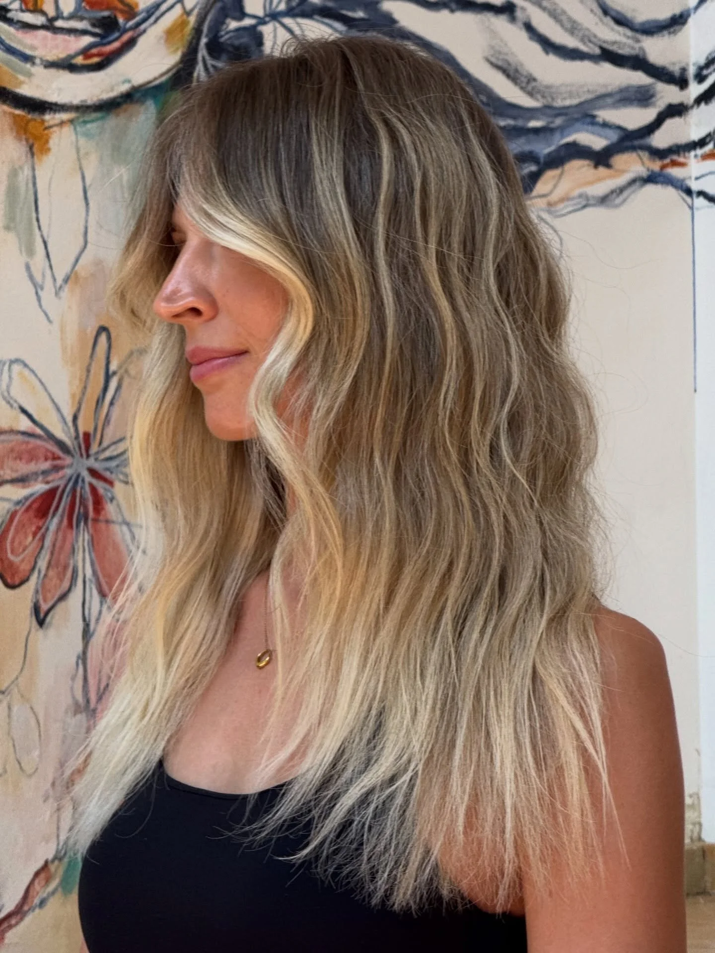 Sydney queens I have some appointments available 🌞

If you love beachy effortless hair I would love you in my chair 🫶🏼

@oandm._ 
#sydneycolourist
#haireducation