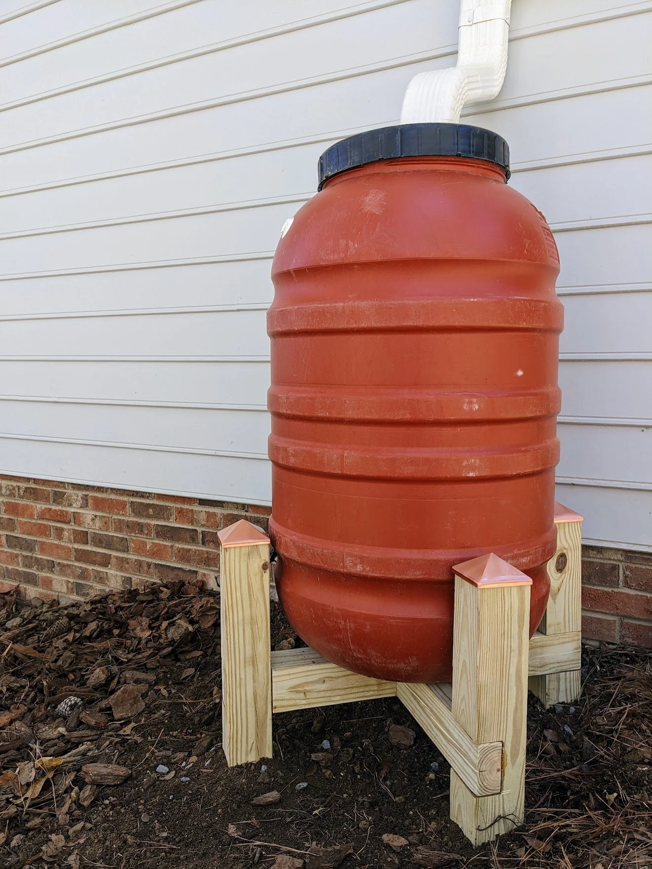 RAINBAREL HOLDER.jpeg