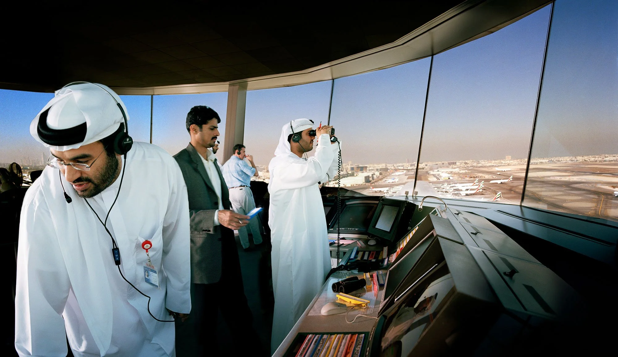 Approach Control Dubai Dubai Air Traffic Control — Barry Willis | People & Lifestyle ...
