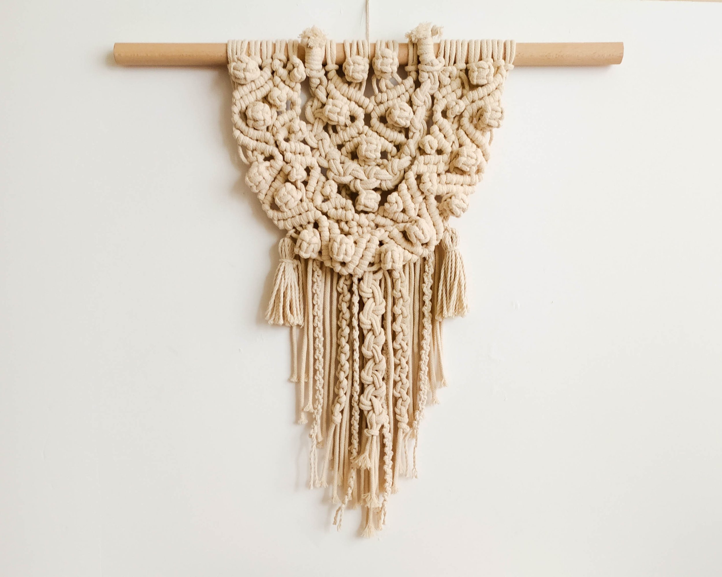 https://i.etsystatic.com/8938439/r/il/9bdc22/2803369657/il_fullxfull.2803369657_mb4l.jpg