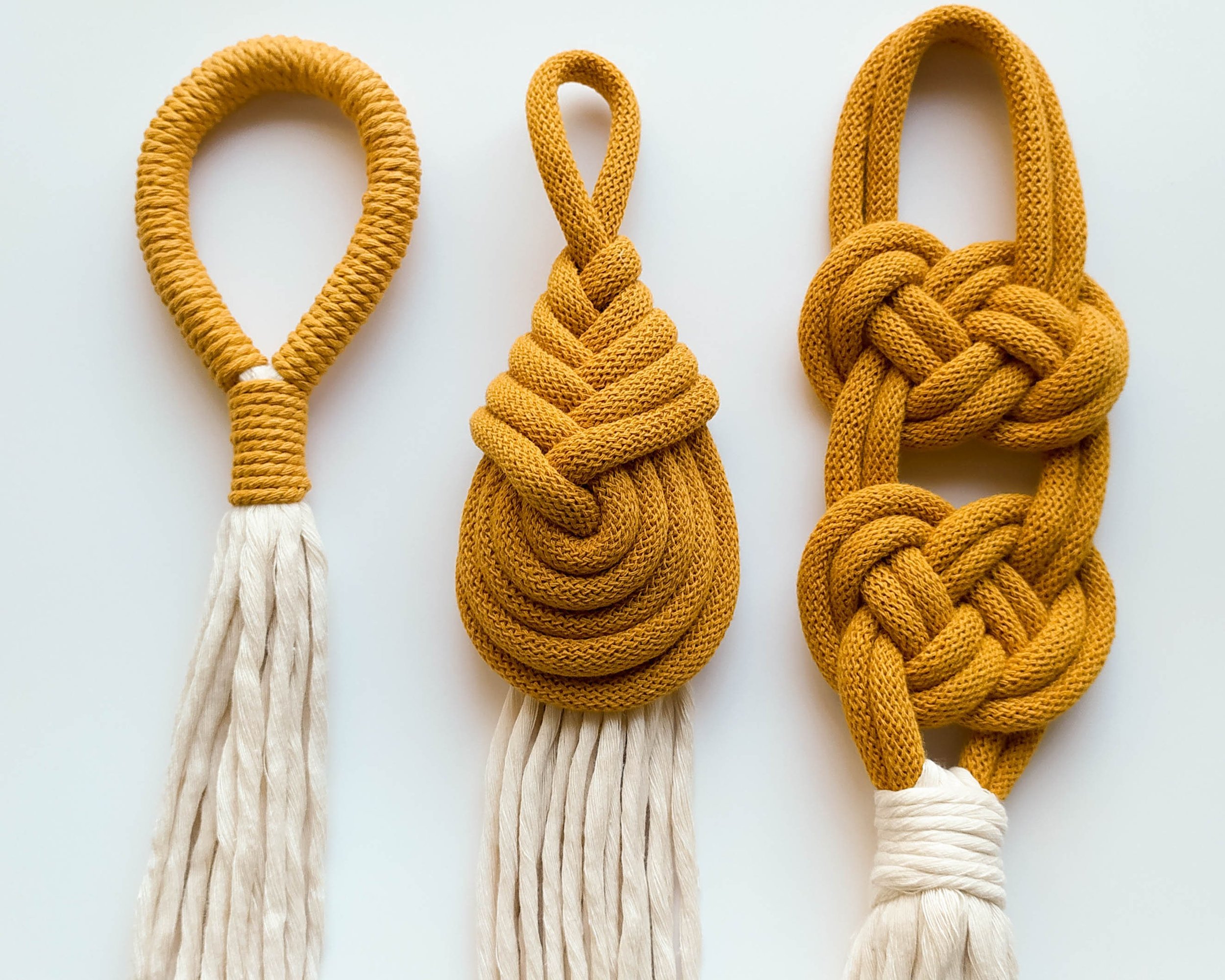 https://i.etsystatic.com/8938439/r/il/fe68d3/3660719034/il_fullxfull.3660719034_jfvx.jpg