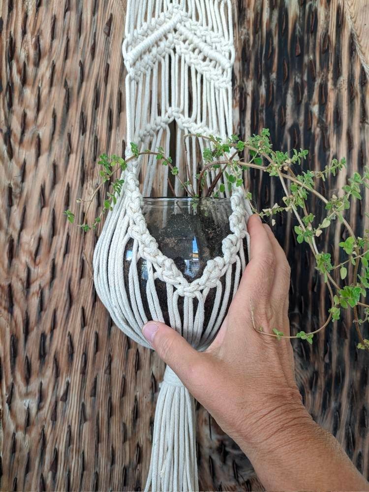 https://i.etsystatic.com/8938439/r/il/d7741e/2450863058/il_fullxfull.2450863058_in94.jpg