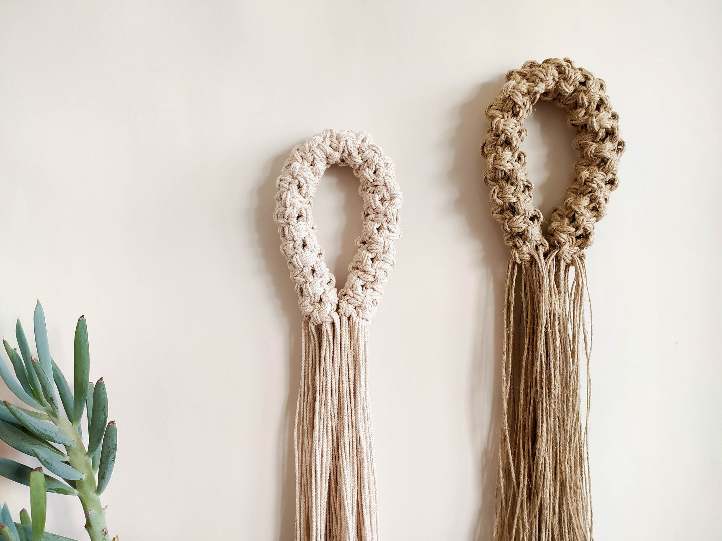 https://i.etsystatic.com/8938439/r/il/867402/4242444526/il_fullxfull.4242444526_l8v0.jpg