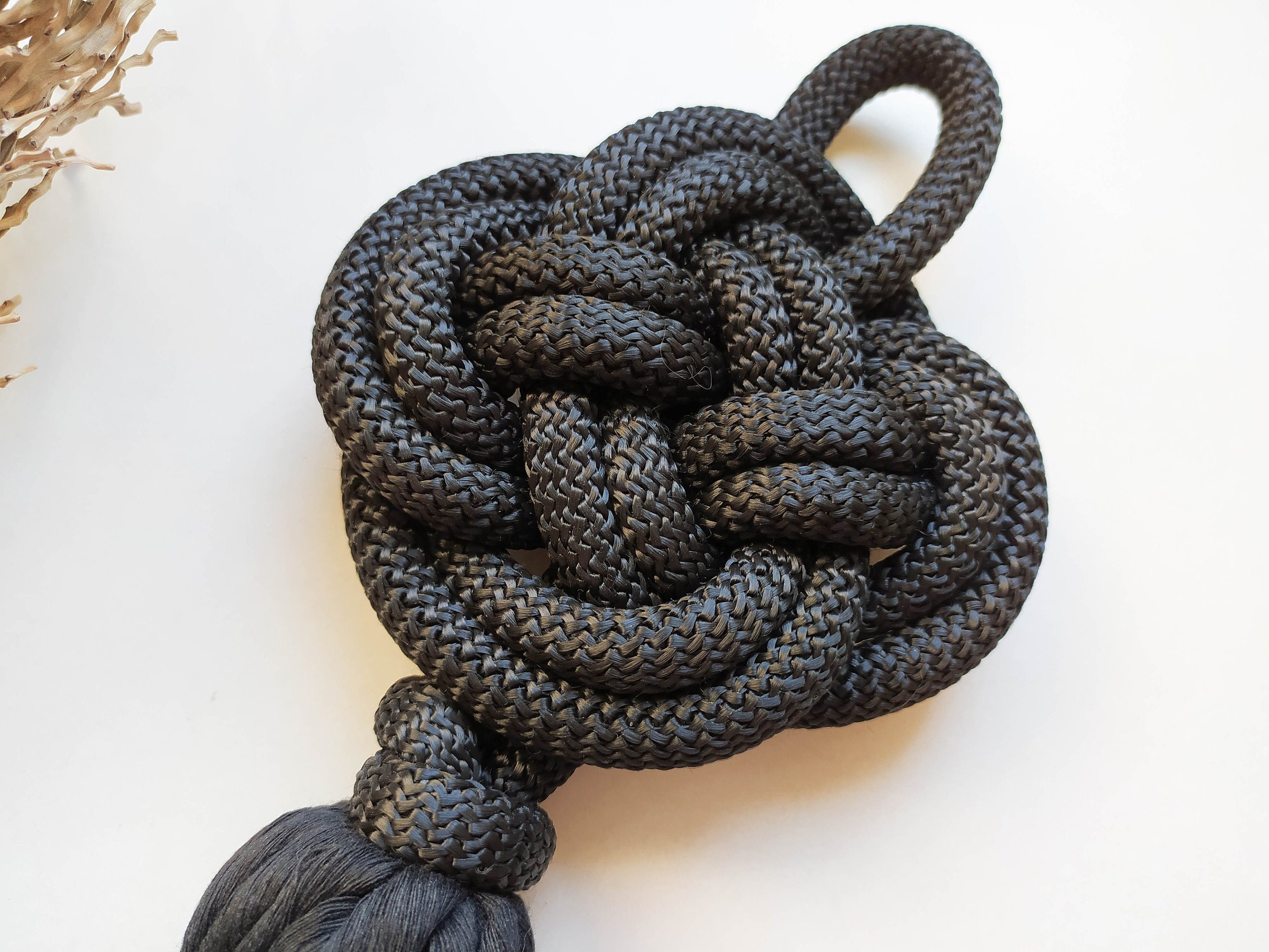 https://i.etsystatic.com/8938439/r/il/93ac7d/4023781011/il_fullxfull.4023781011_ea2o.jpg