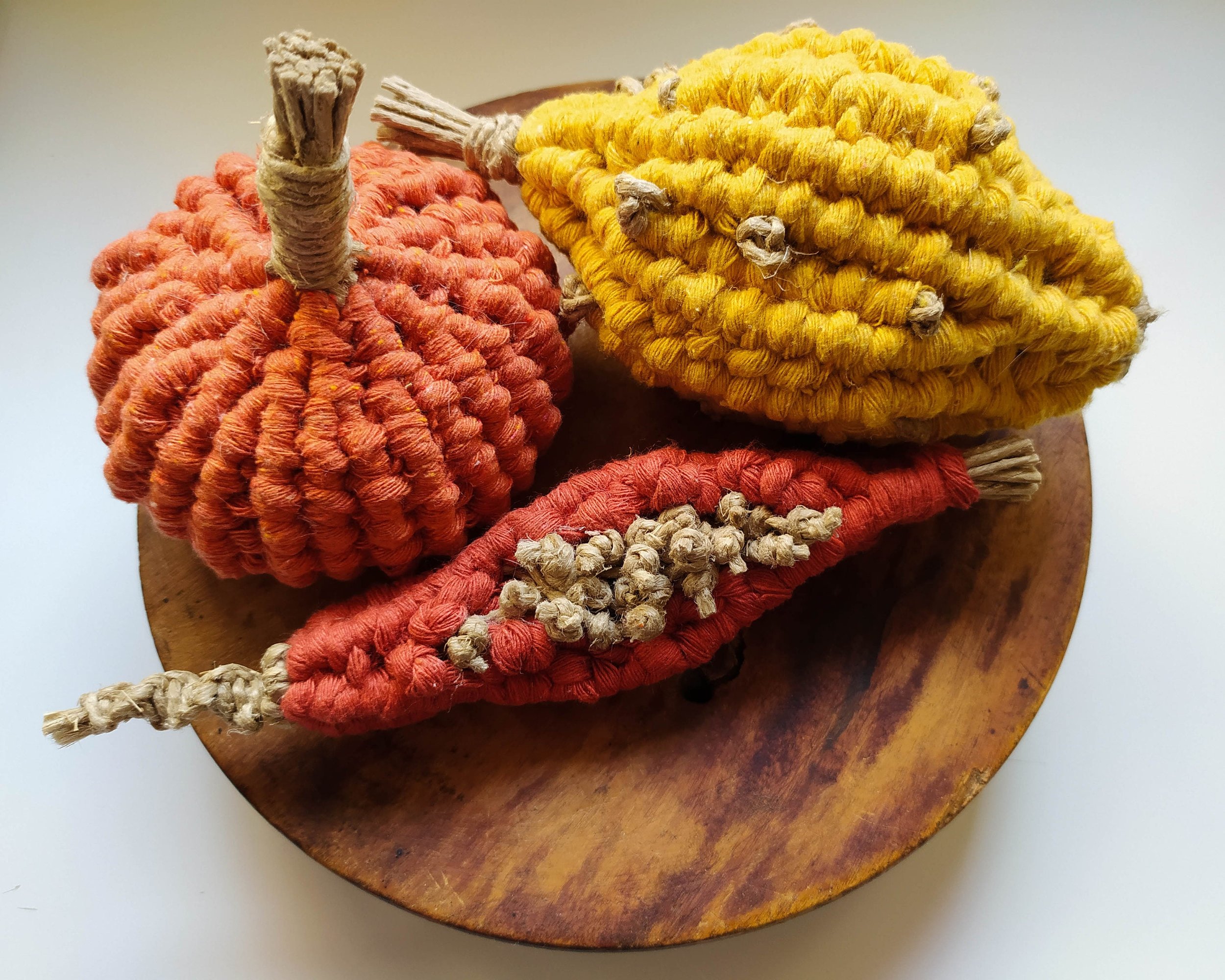 https://i.etsystatic.com/8938439/r/il/56419c/3302512885/il_fullxfull.3302512885_gns1.jpg