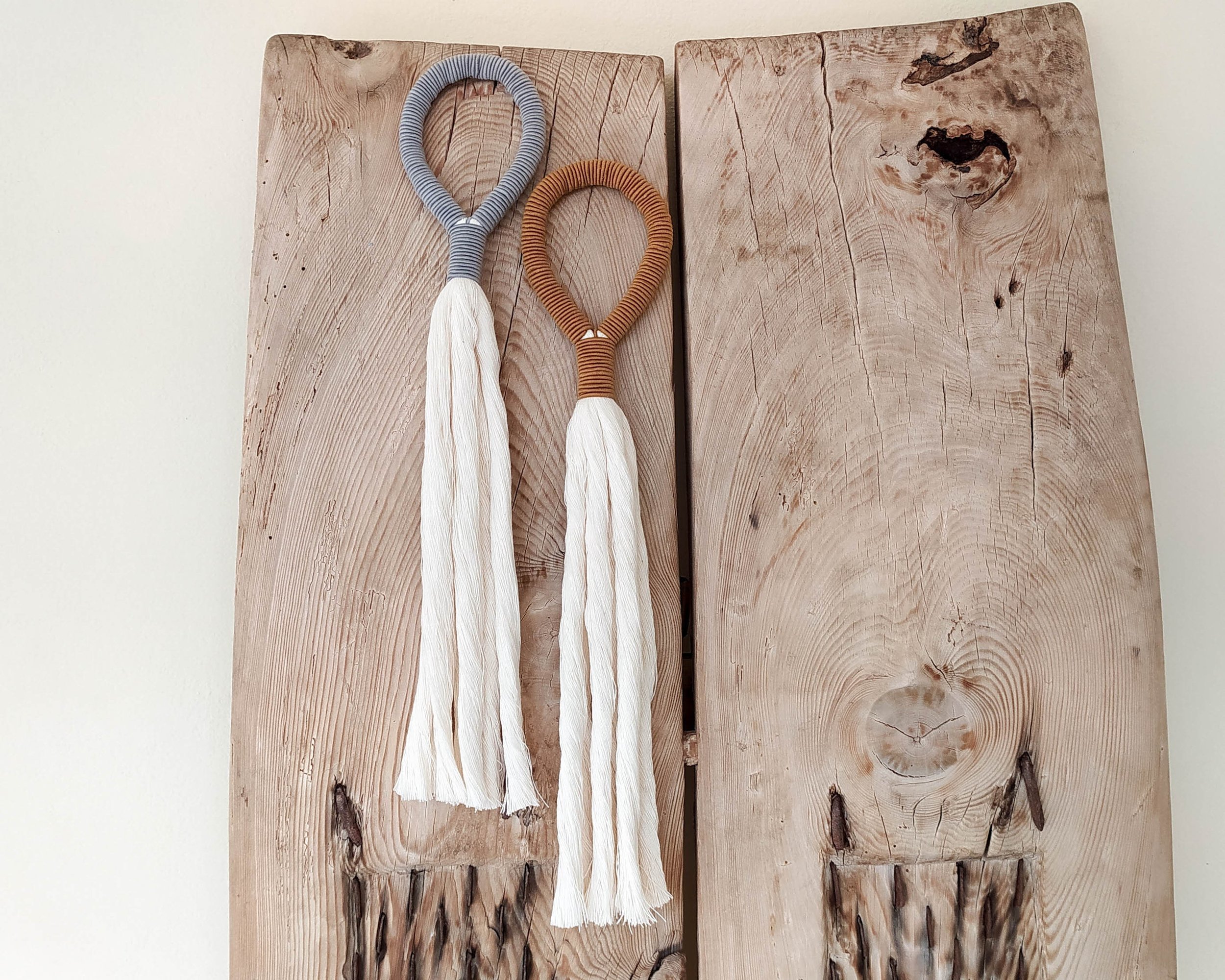 https://i.etsystatic.com/8938439/r/il/321aca/2897215583/il_fullxfull.2897215583_8g0e.jpg