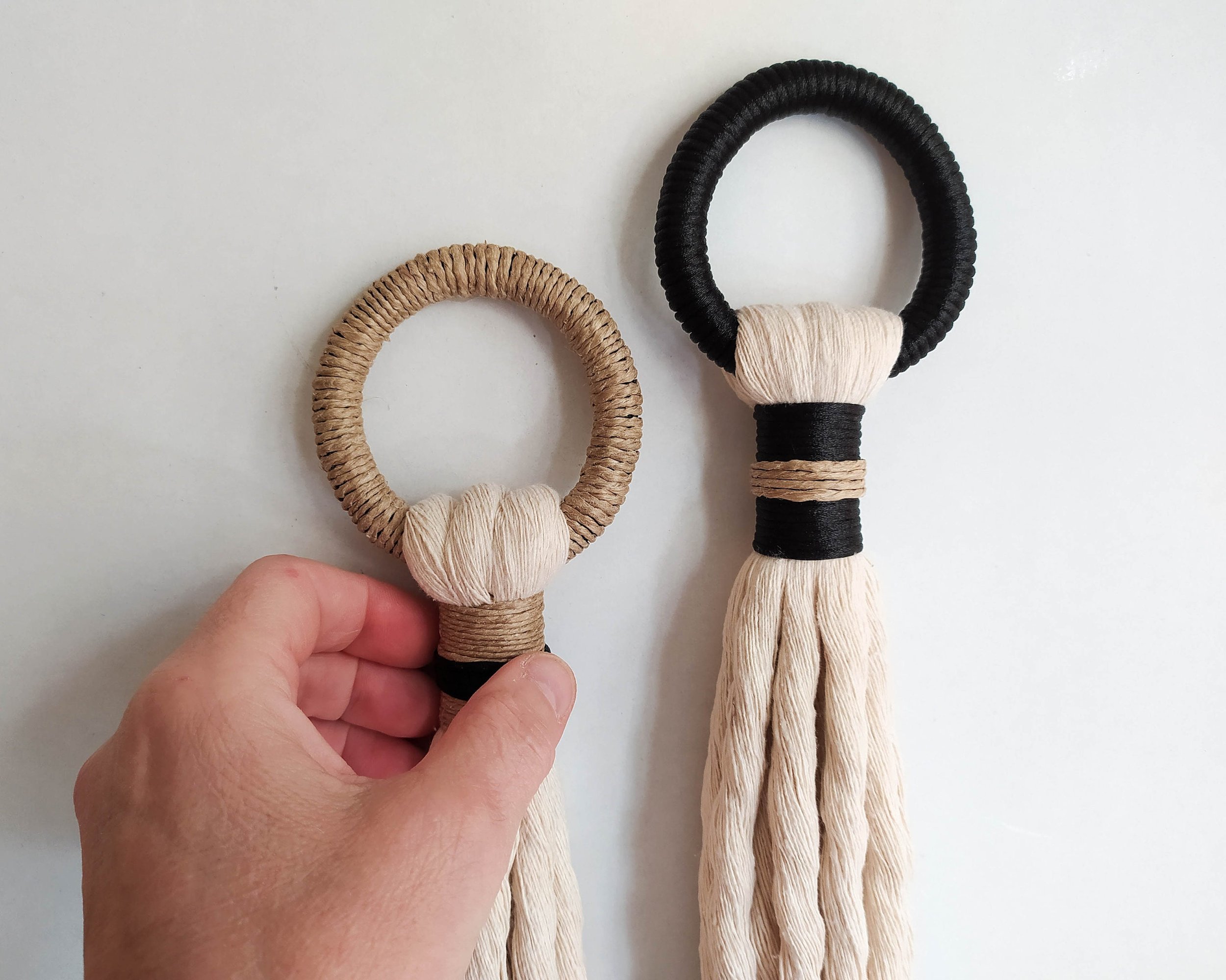 https://i.etsystatic.com/8938439/r/il/b847b4/3870306560/il_fullxfull.3870306560_q6o5.jpg