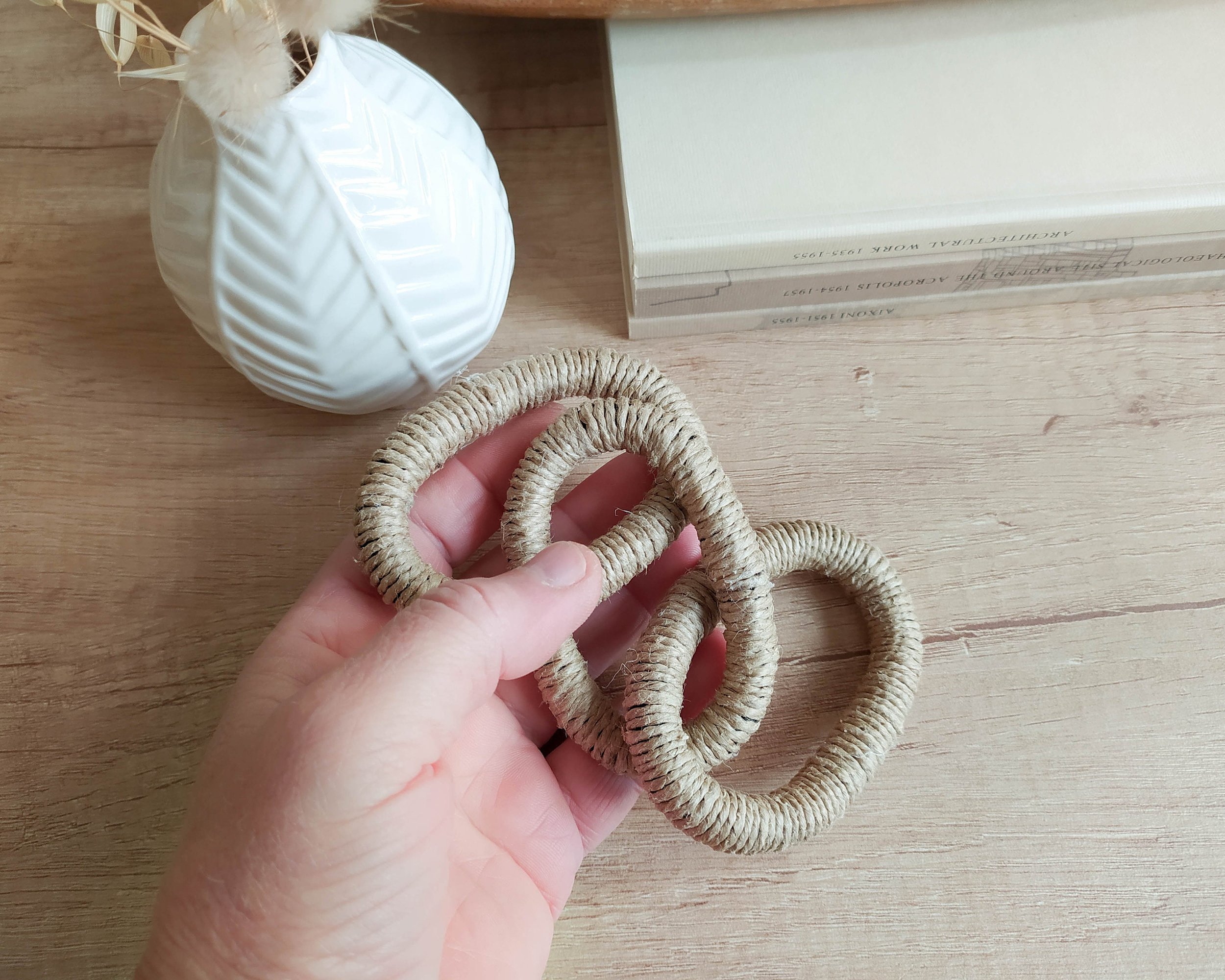 https://i.etsystatic.com/8938439/r/il/a74654/3671706278/il_fullxfull.3671706278_fthw.jpg