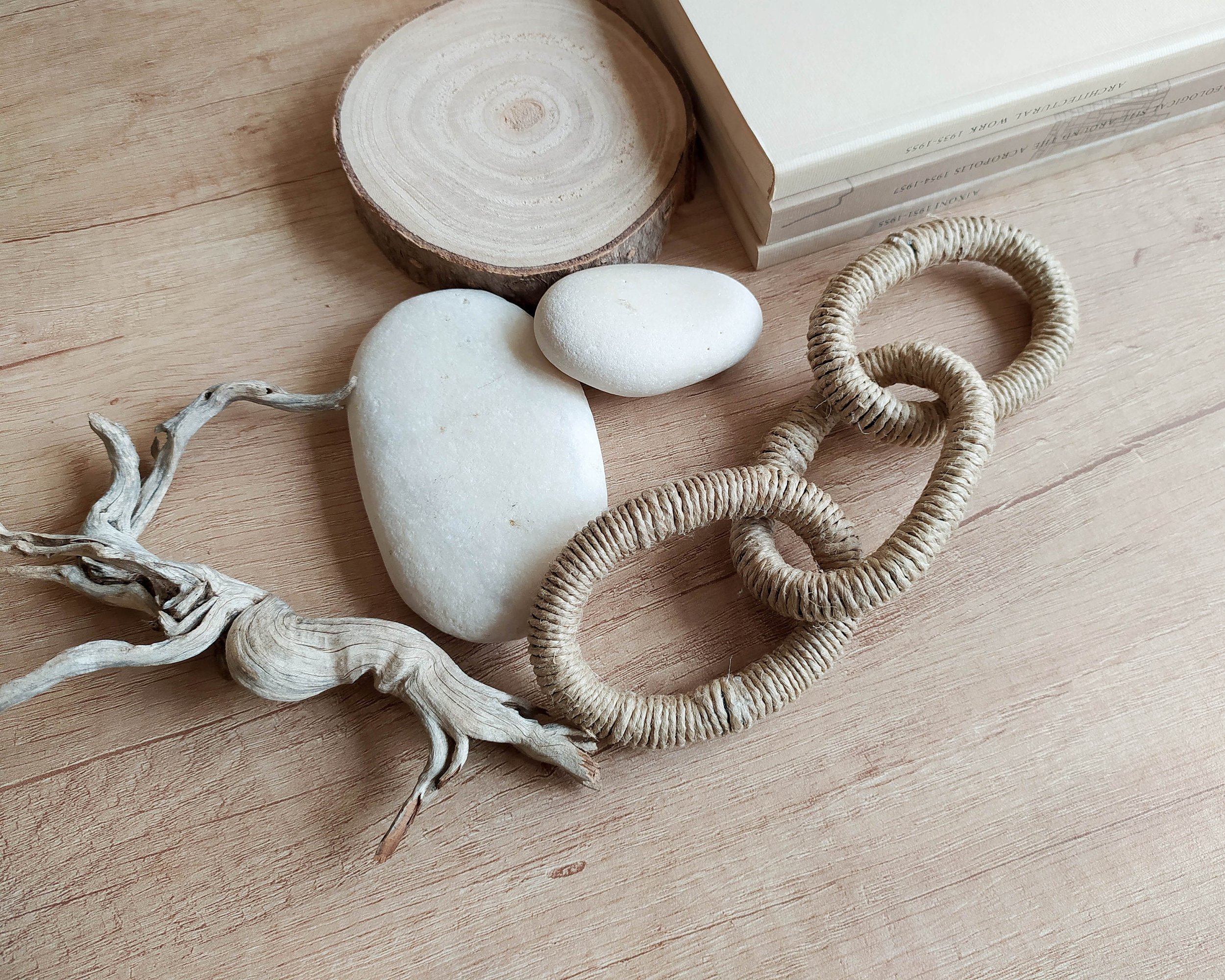 https://i.etsystatic.com/8938439/r/il/81fd30/3671706332/il_fullxfull.3671706332_qwkr.jpg