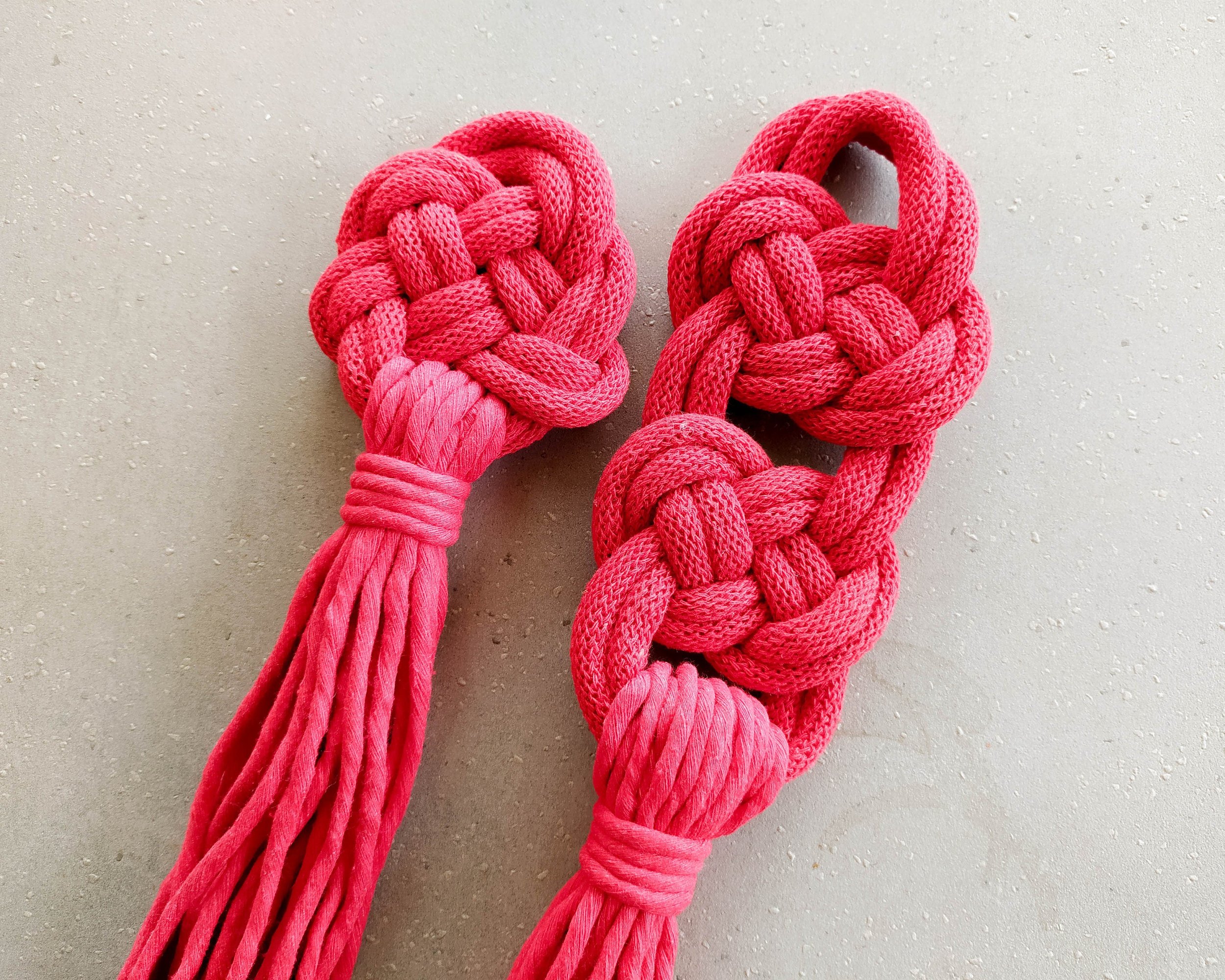 https://i.etsystatic.com/8938439/r/il/212db3/4124270490/il_fullxfull.4124270490_lb5n.jpg