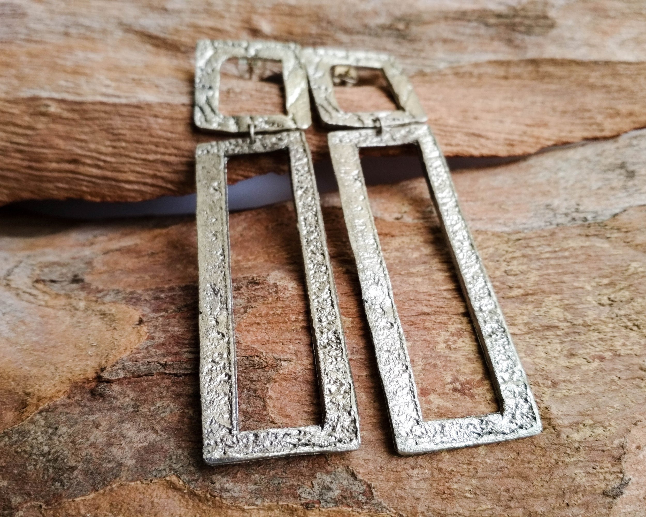 https://i.etsystatic.com/8938439/r/il/183c05/1512340376/il_fullxfull.1512340376_ojhj.jpg