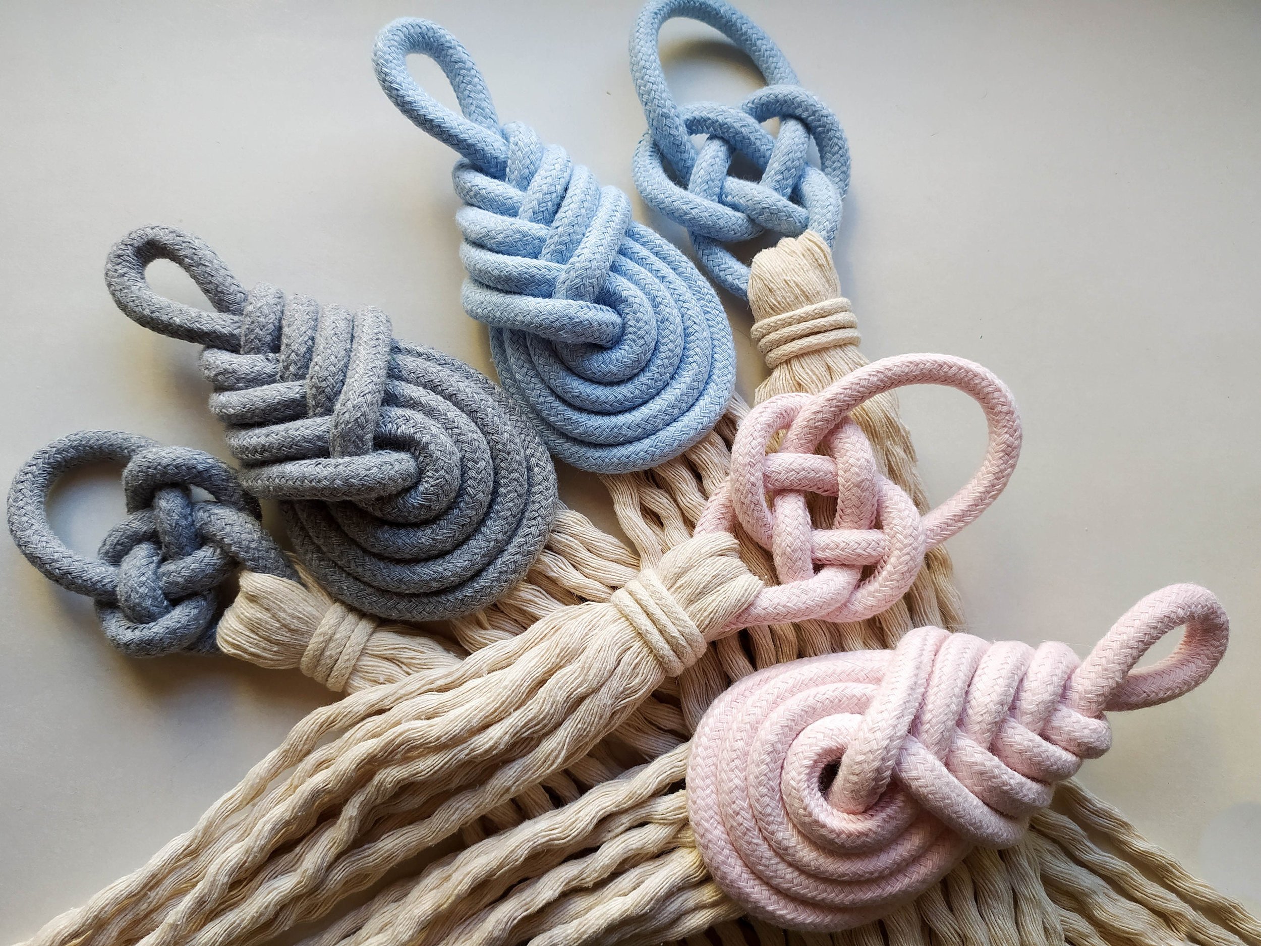 https://i.etsystatic.com/8938439/r/il/679382/4585970091/il_fullxfull.4585970091_cmtp.jpg