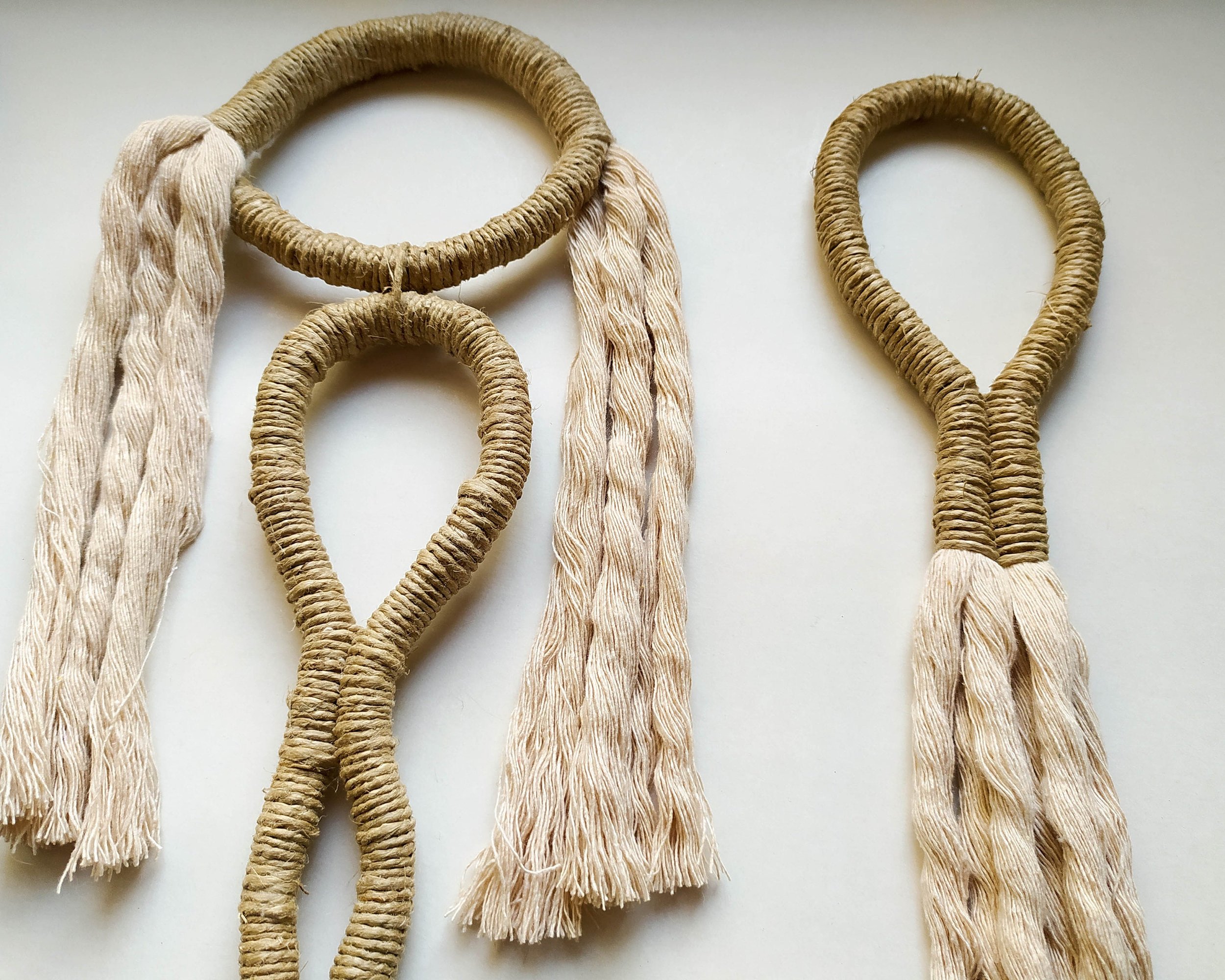 https://i.etsystatic.com/8938439/r/il/b77b91/3486683142/il_fullxfull.3486683142_kkqk.jpg