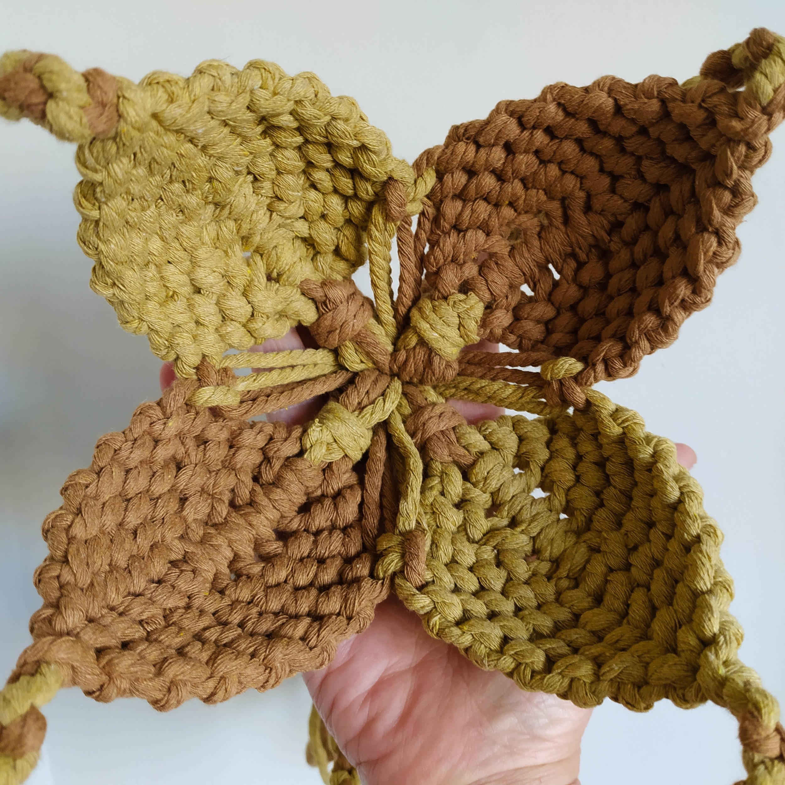 https://i.etsystatic.com/8938439/r/il/778e55/3584338426/il_fullxfull.3584338426_jf7r.jpg