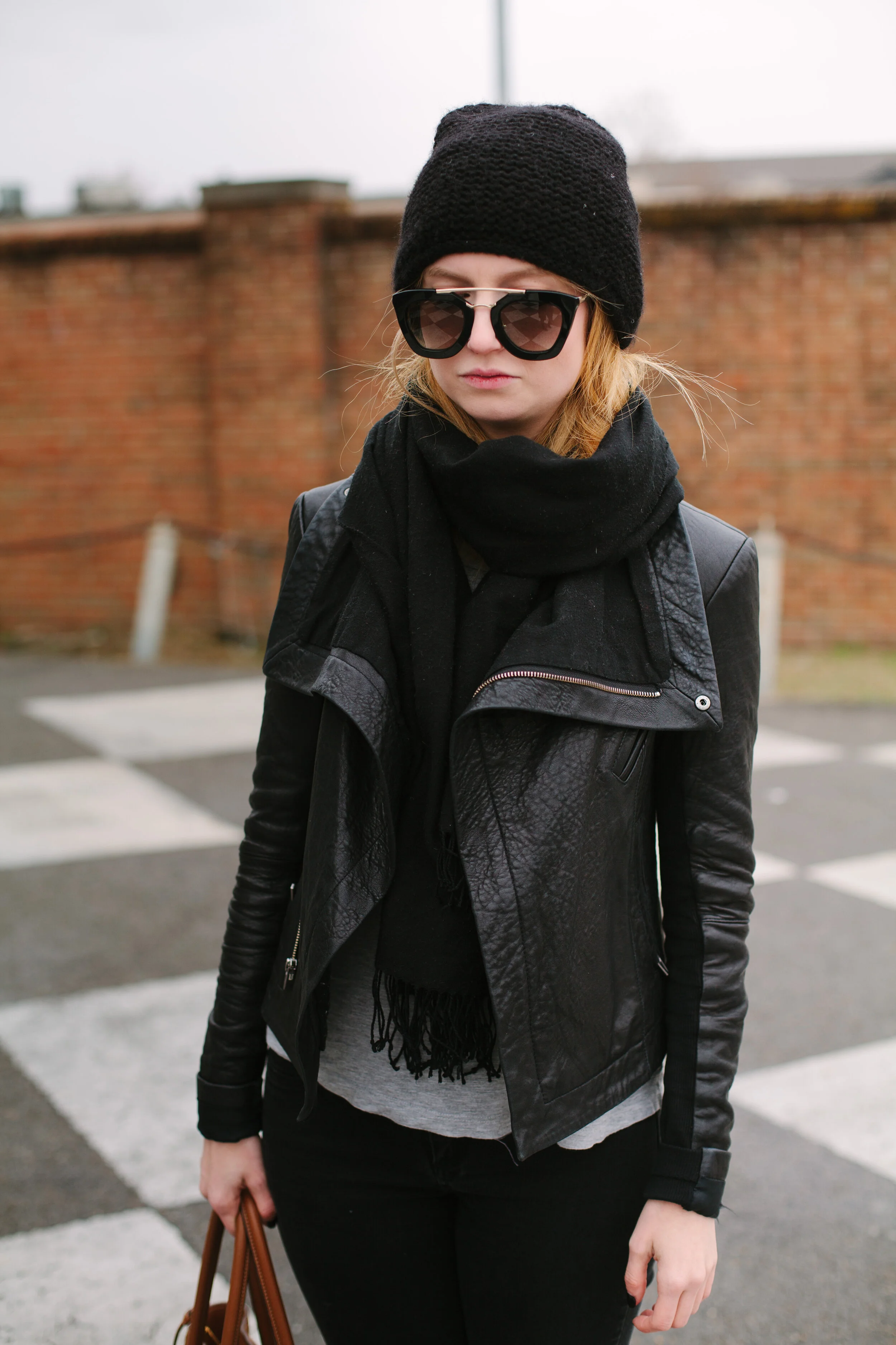 outfit: incognito