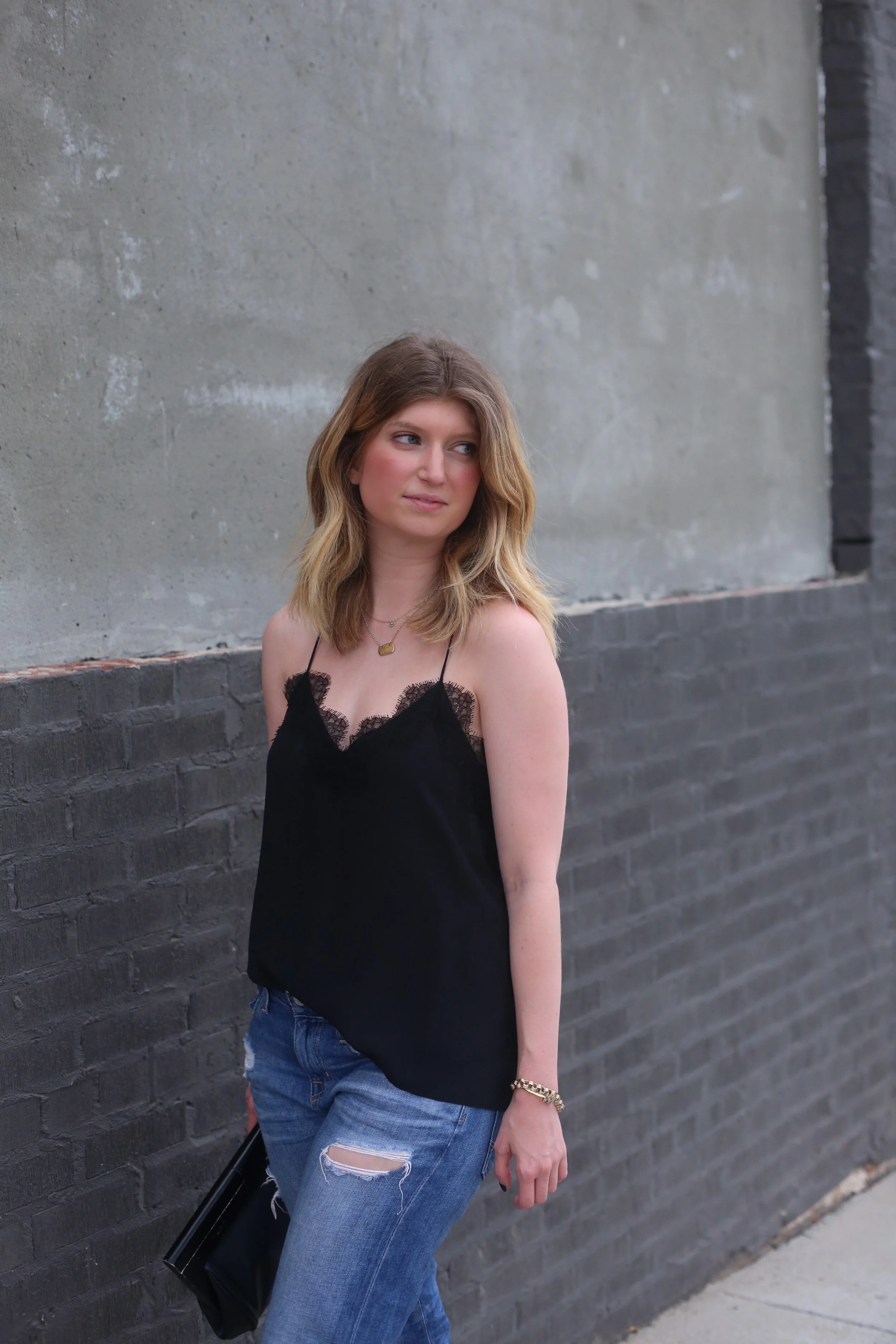 outfit: simple camiNYC