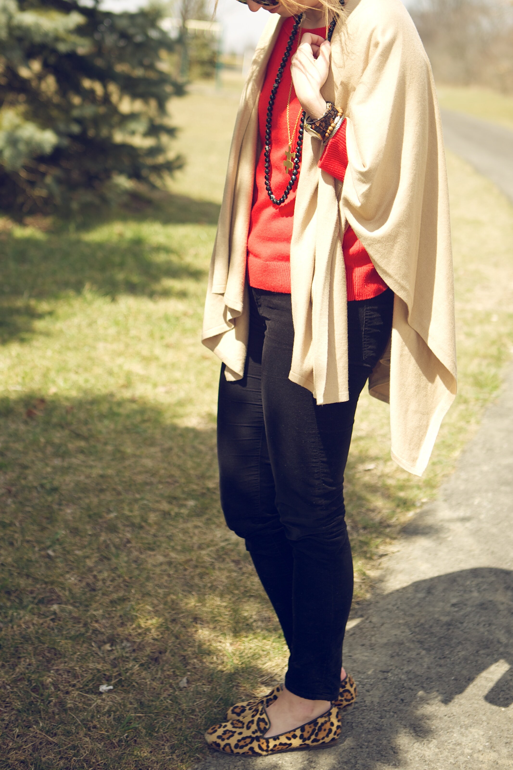 outfit: flying away in a cape