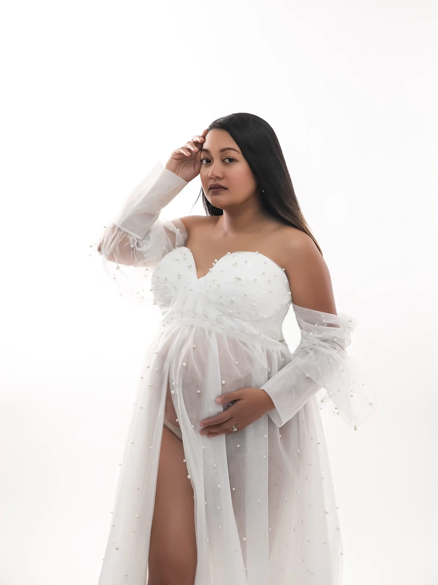 Maternity Photography is Beautiful 

And whether you are an expecting mom or a new photographer wanting to shoot maternity&hellip;

The latest Blog will be inspirational and insightful 

And yes, I&rsquo;m still capturing the beauty of motherhood&hel