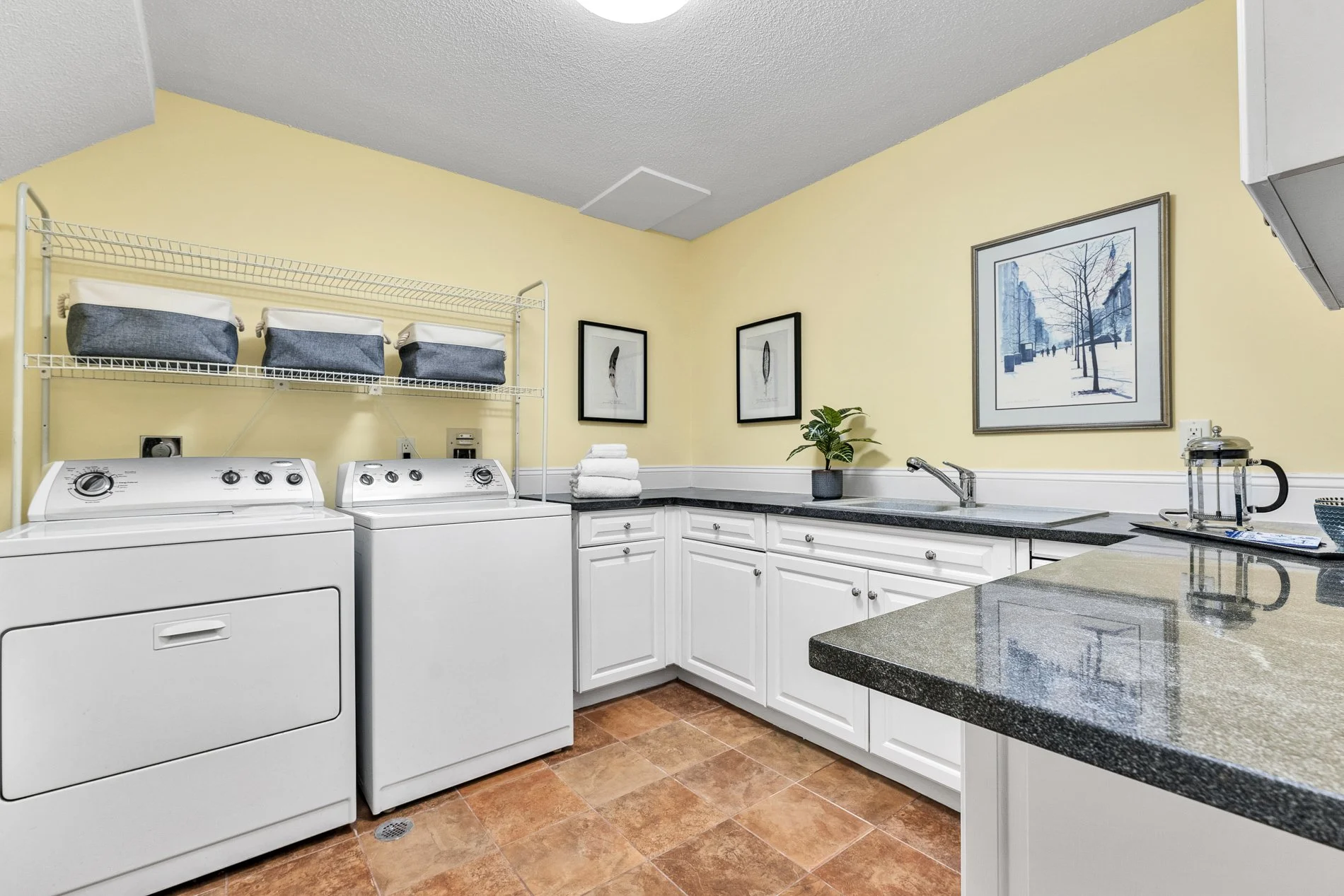 304 Windridge - MLS Res 28.jpg