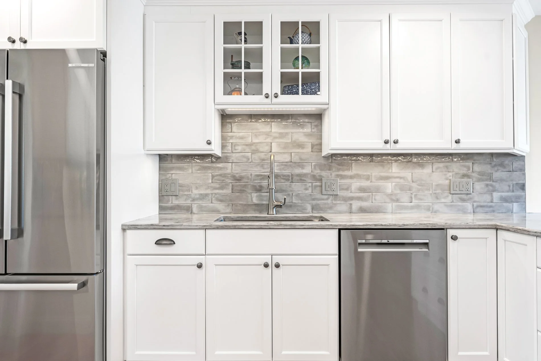 454 Paddock - MLS Res 38 kitchen sink.jpg