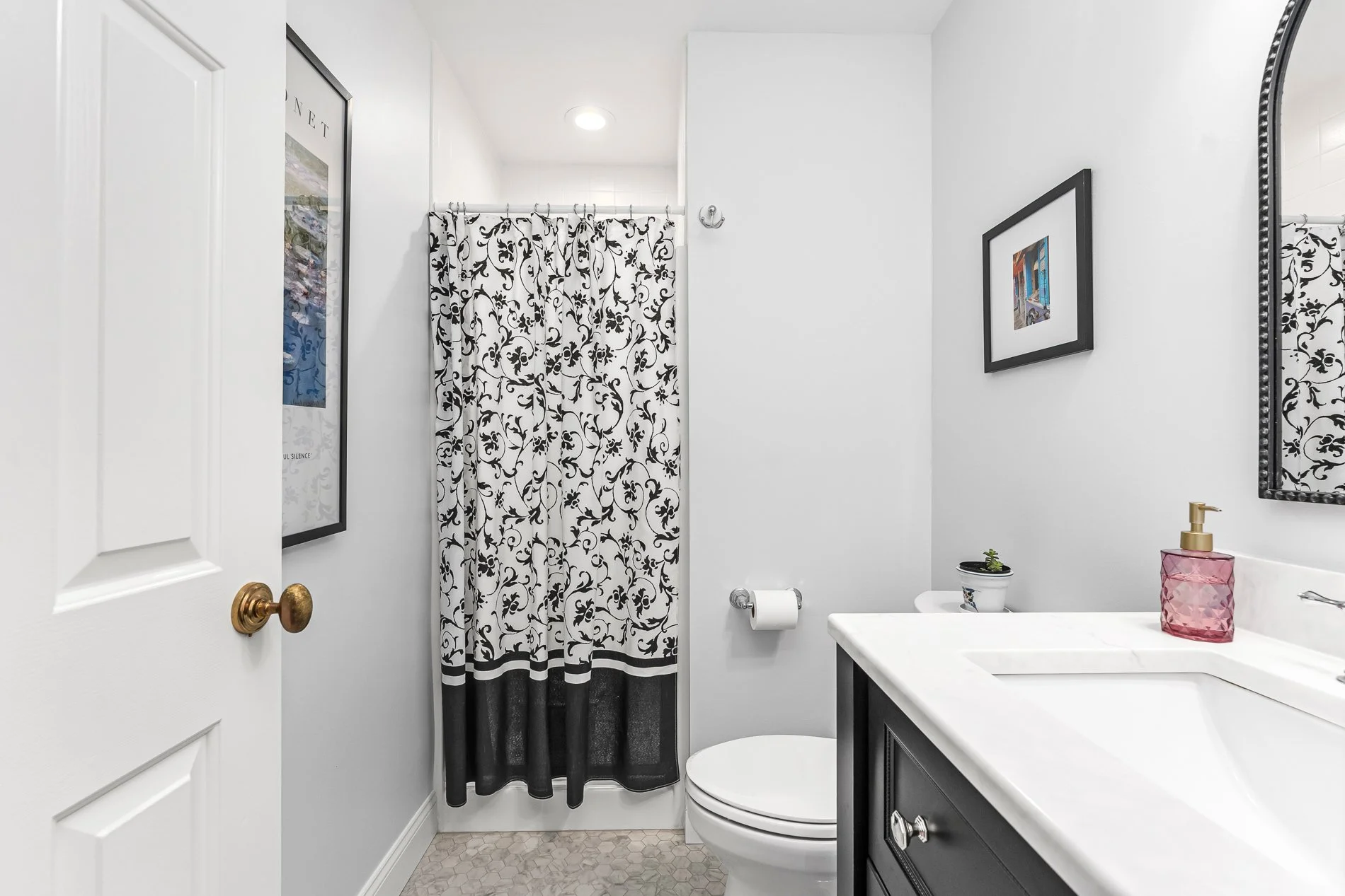 454 Paddock - MLS Res 28 Hall bath.jpg