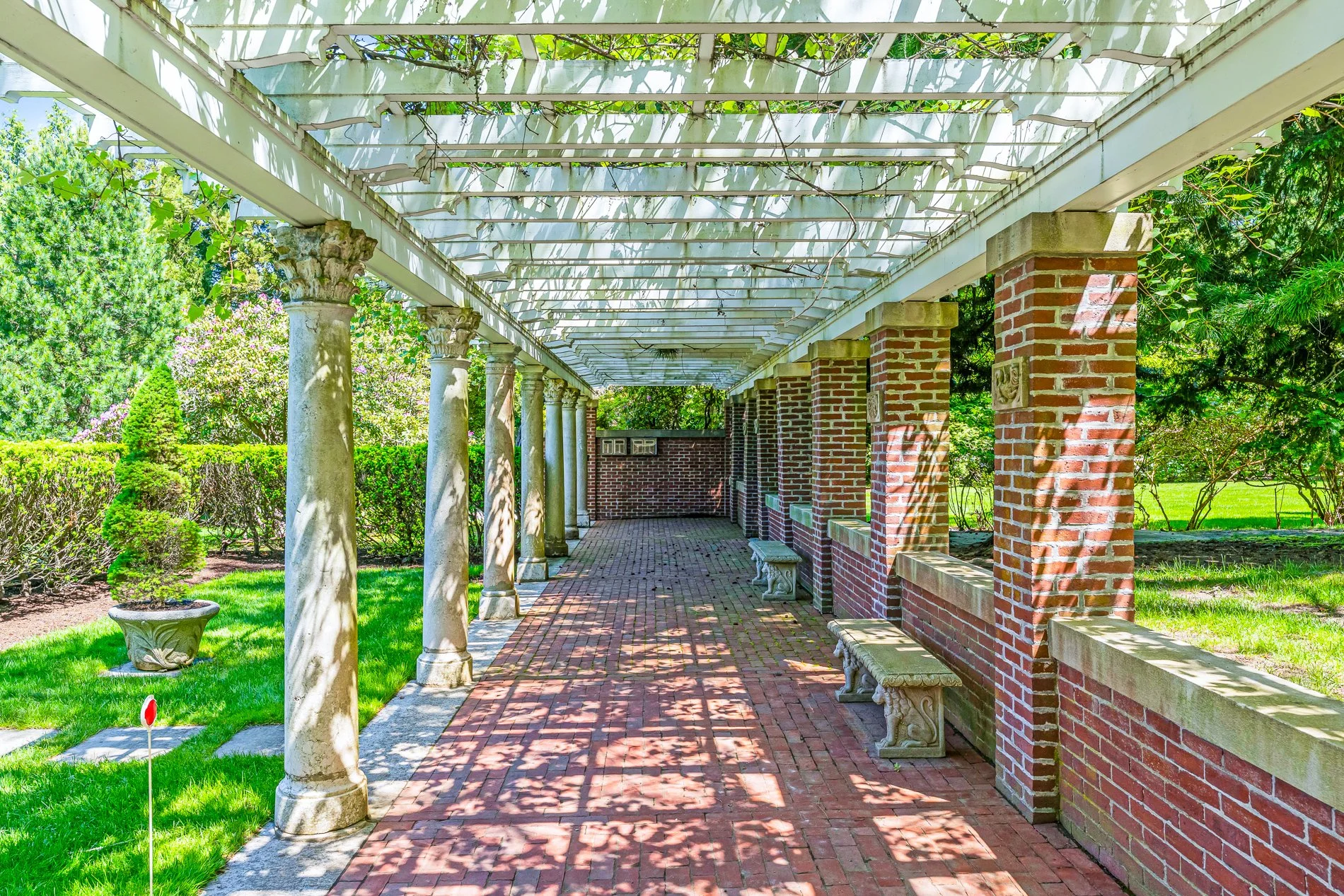454 Paddock - MLS Res 16 Trellis.jpg