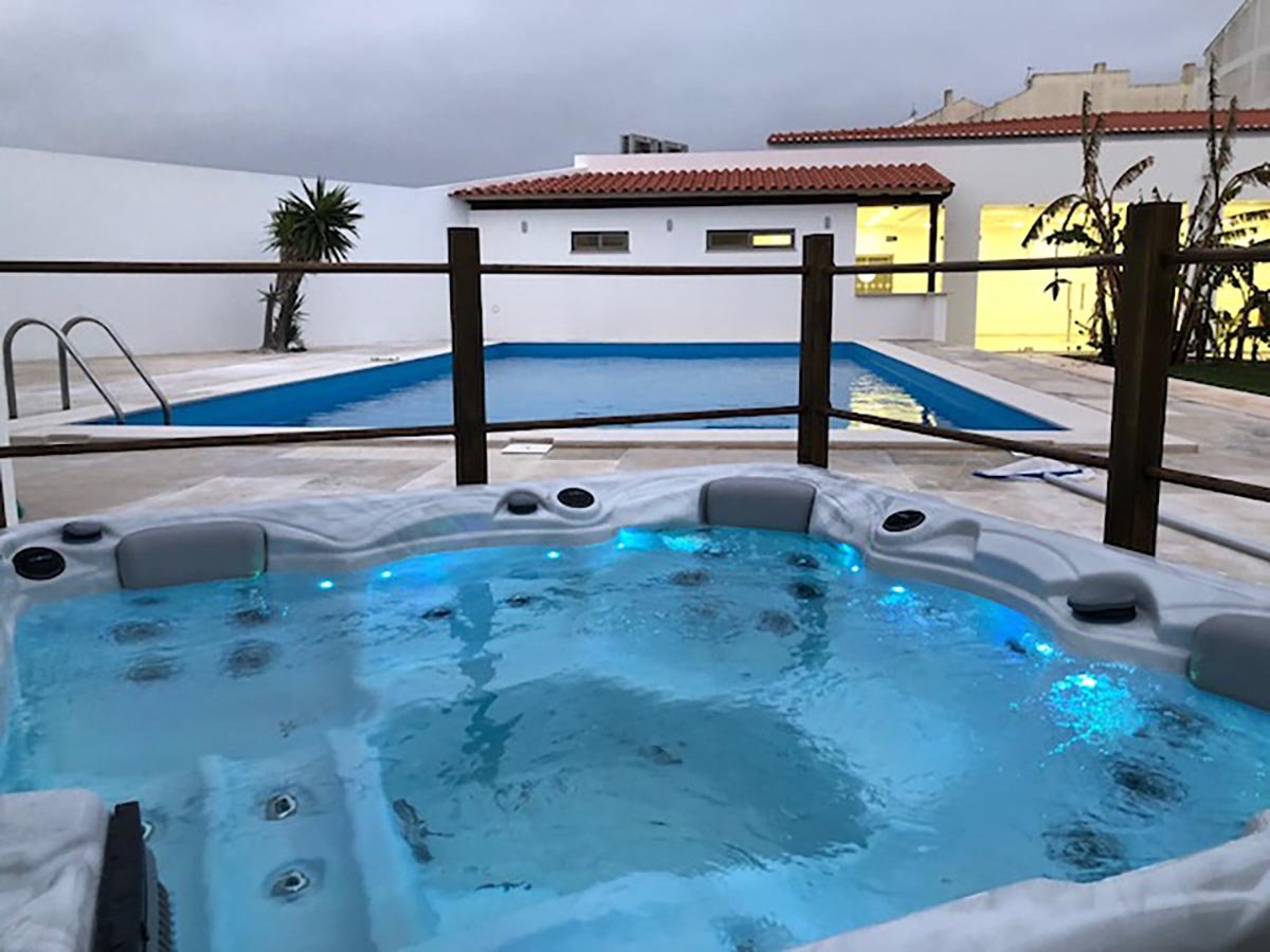 Jacuzzi-copia.jpg